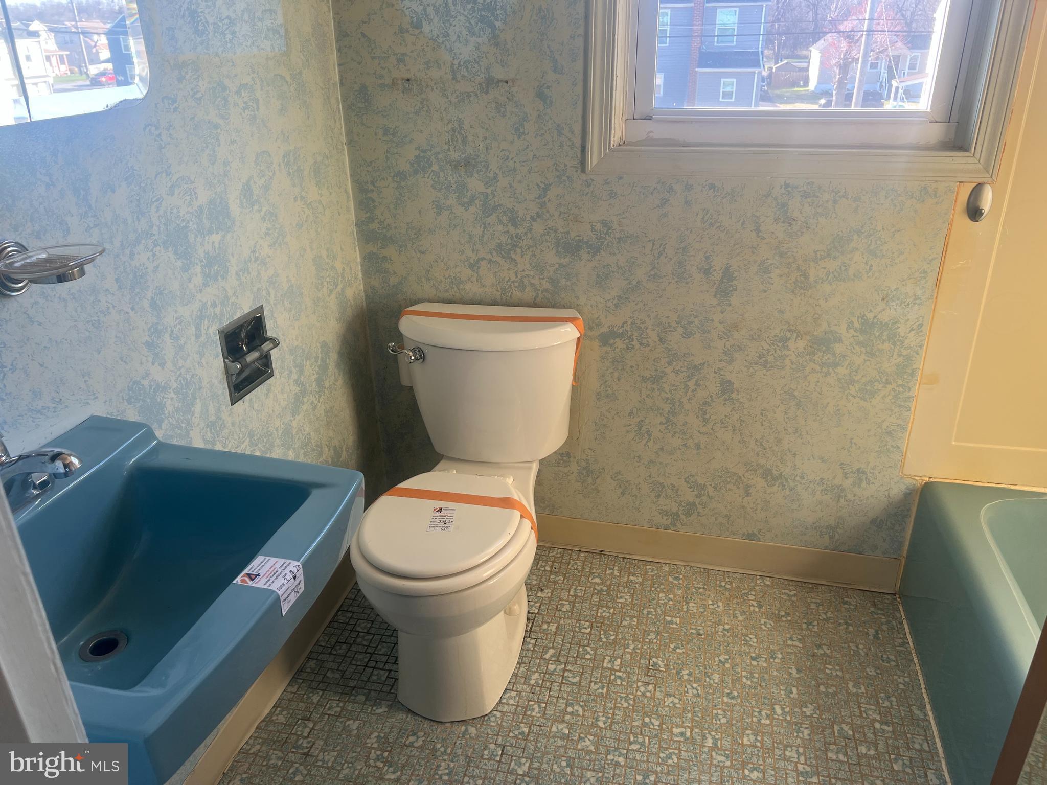 CEDAR CREST - Residential