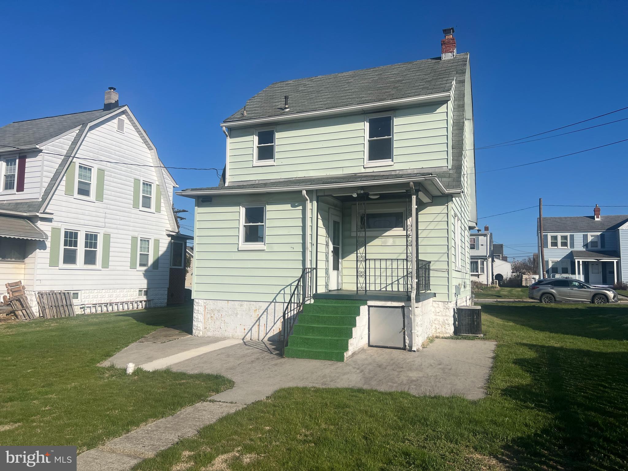 CEDAR CREST - Residential