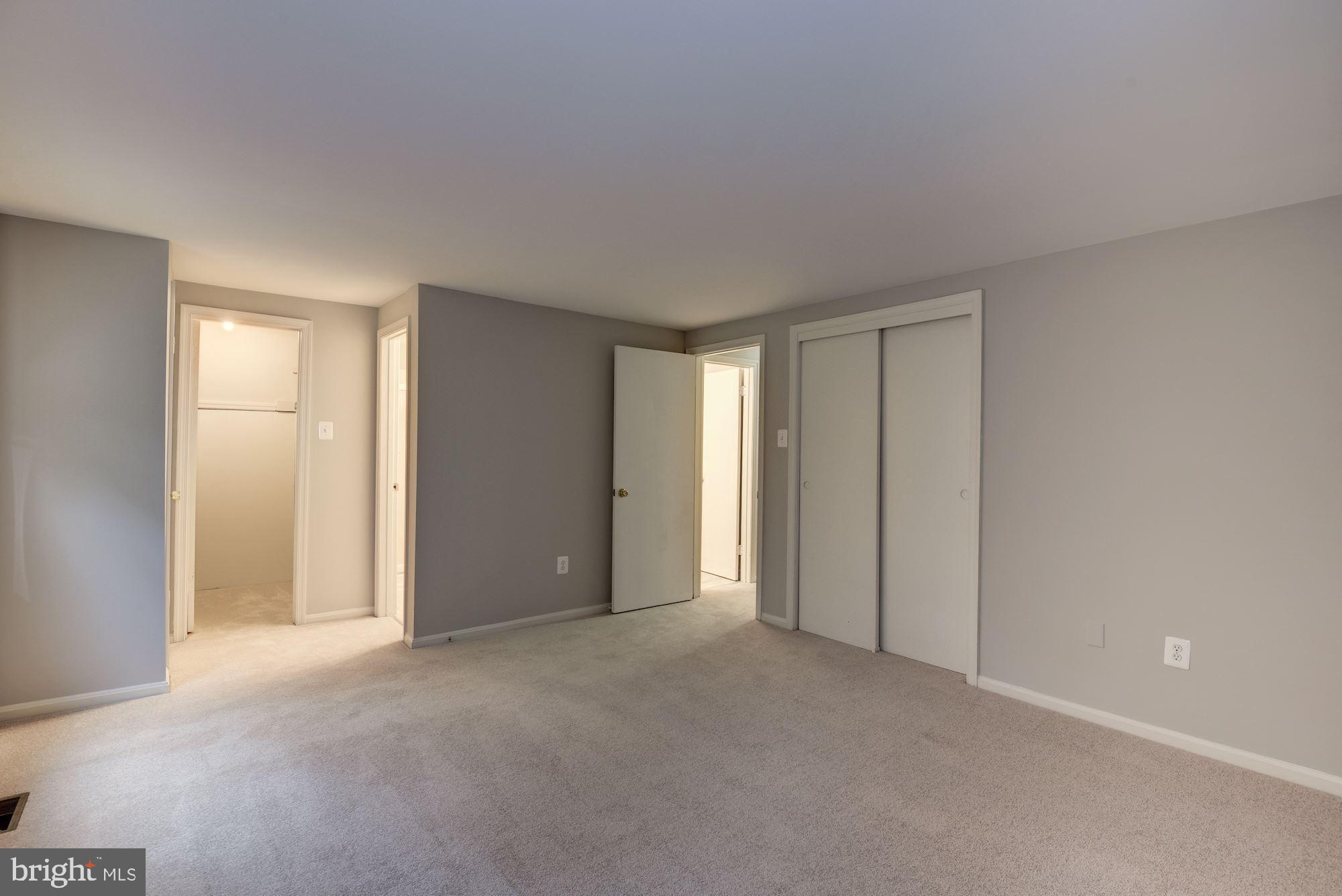 HICKORY RIDGE - Residential