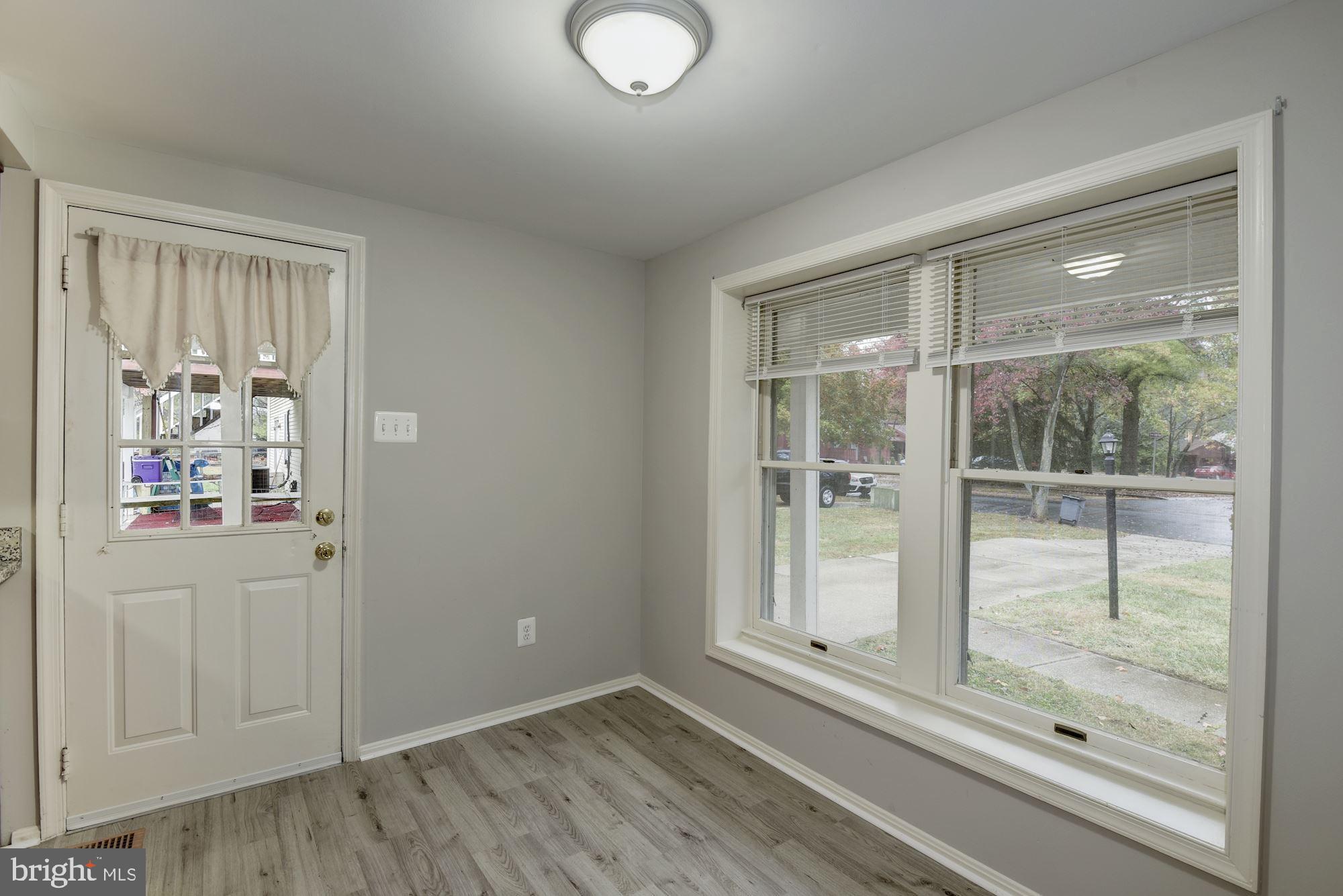 HICKORY RIDGE - Residential