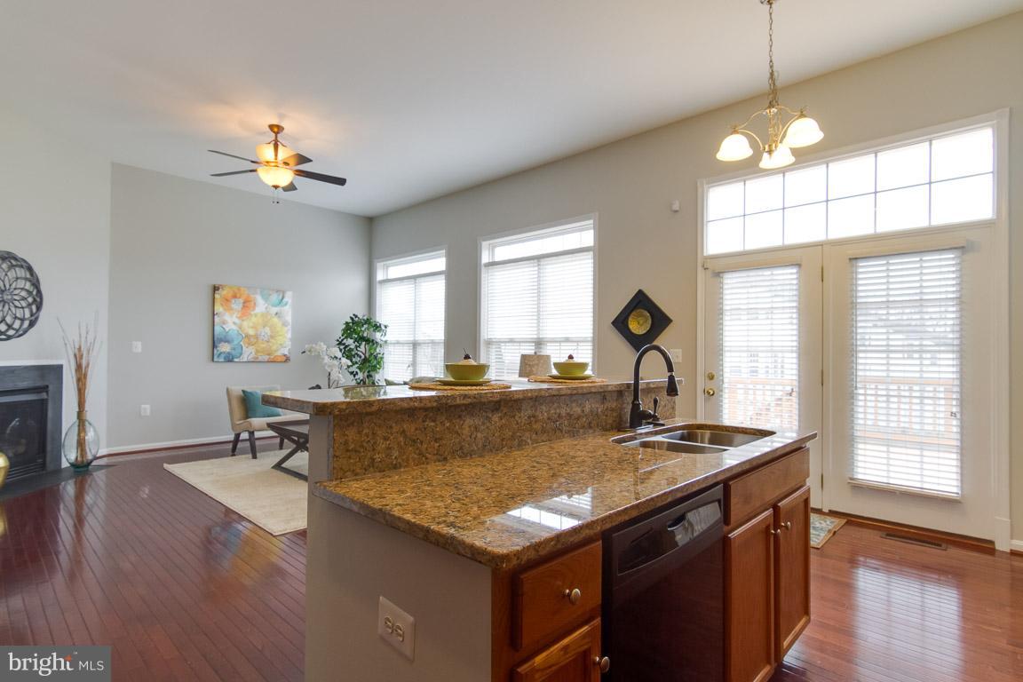 PORT POTOMAC - Residential