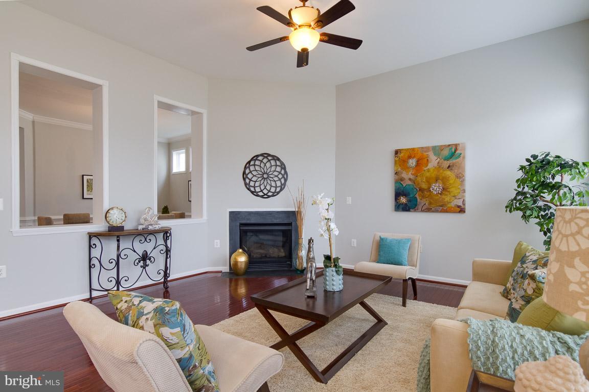 PORT POTOMAC - Residential