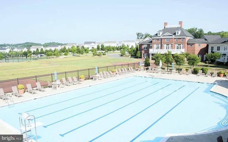 PORT POTOMAC - Residential