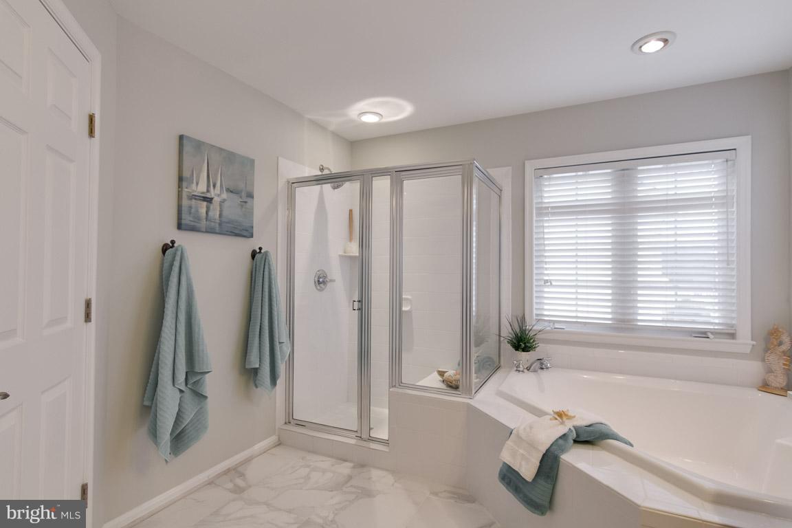 PORT POTOMAC - Residential