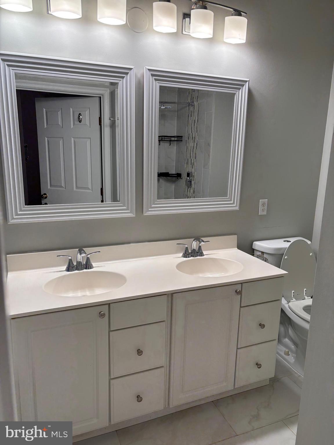 OWINGS MILLS NEWTOWN - Residential