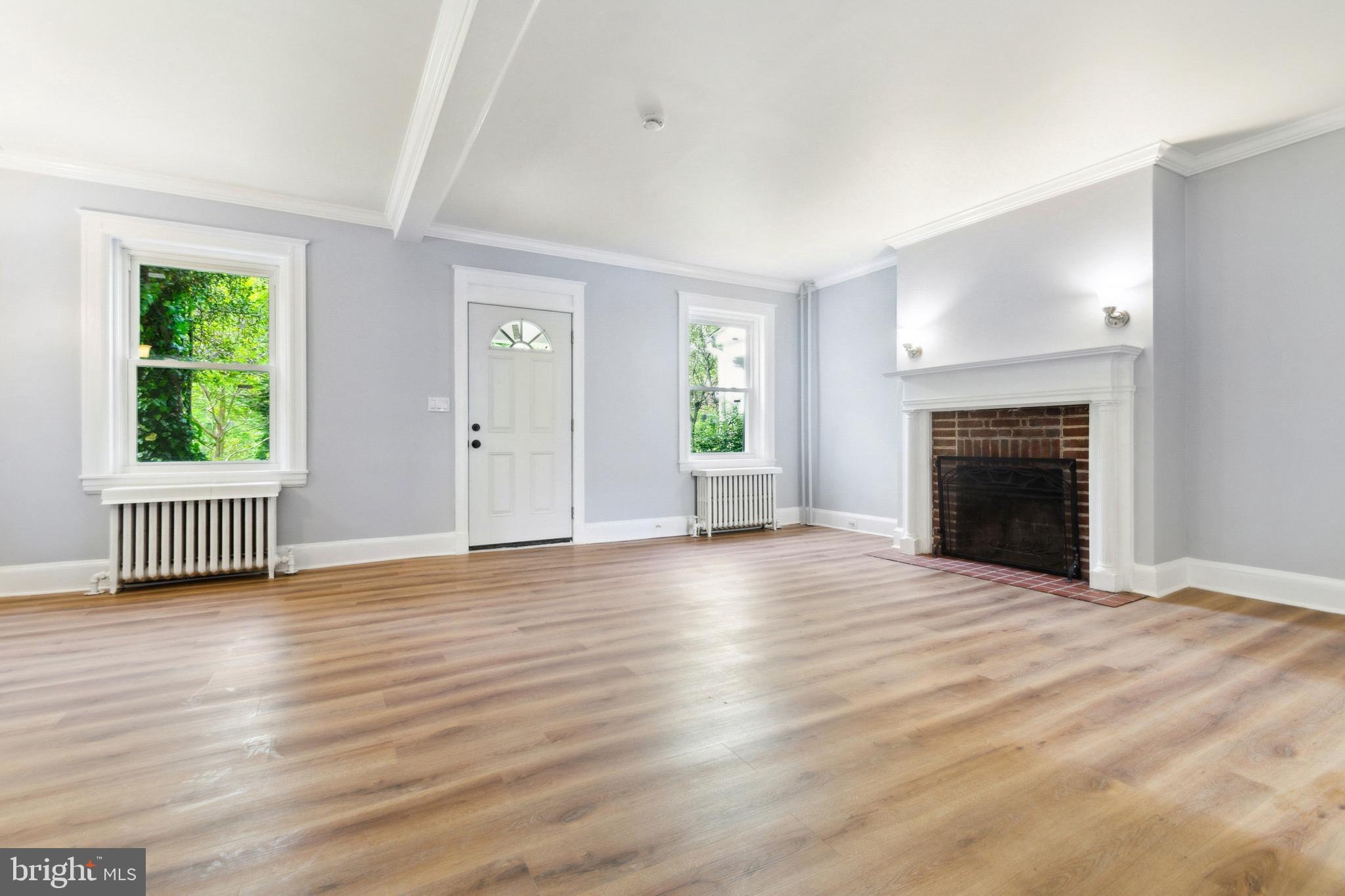 OAKENSHAWE - Residential