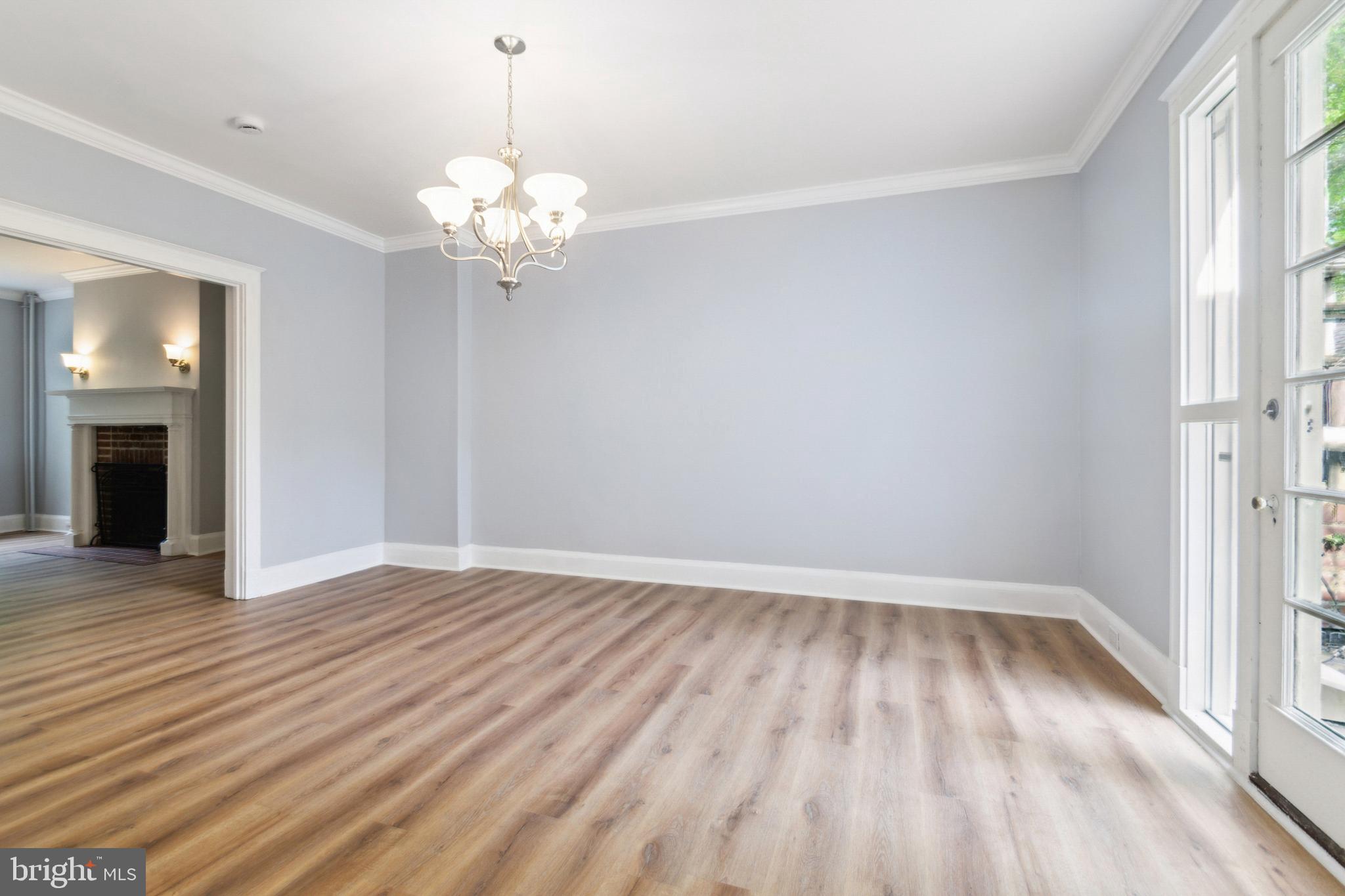 OAKENSHAWE - Residential