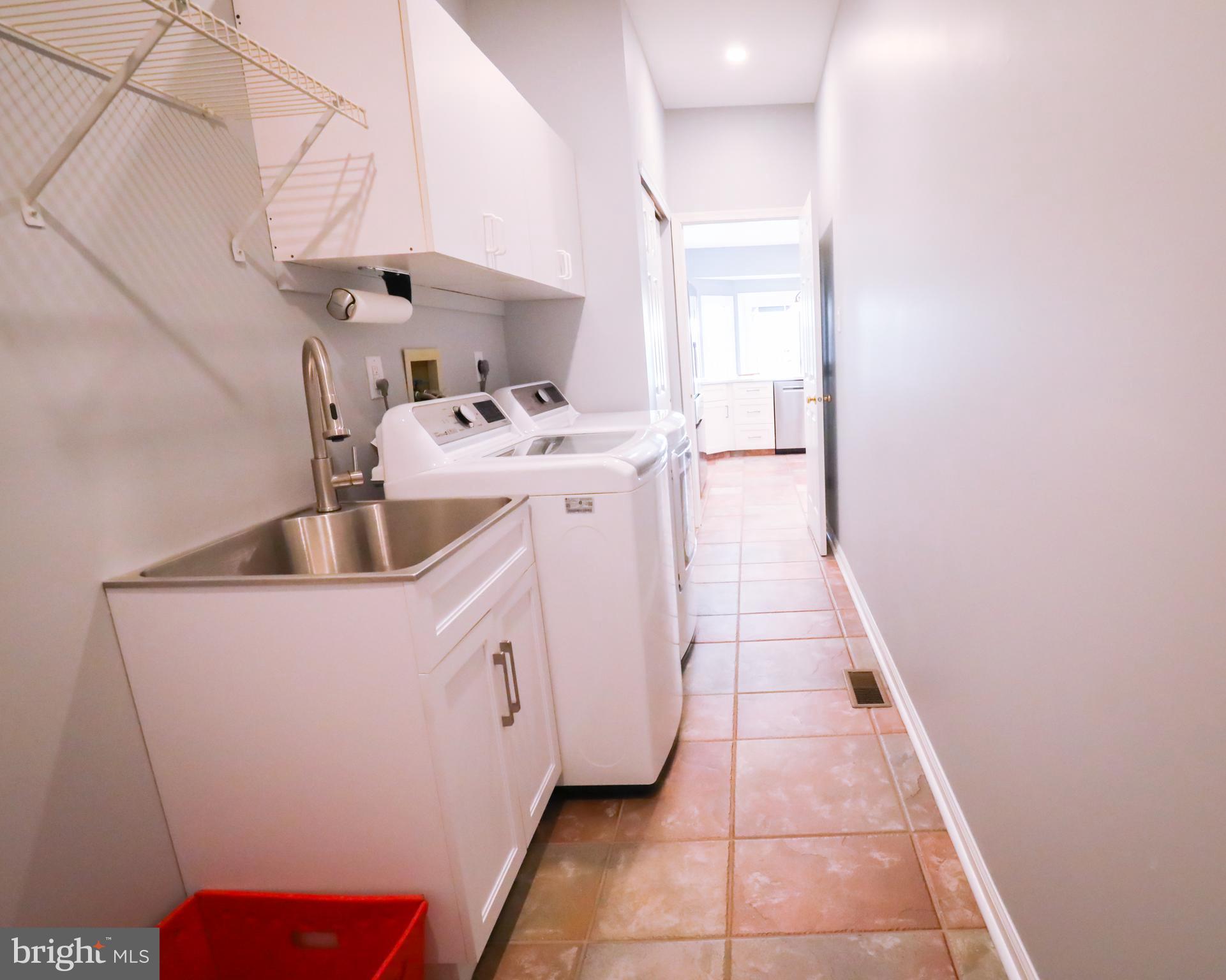 HALFORD HILLS - Residential