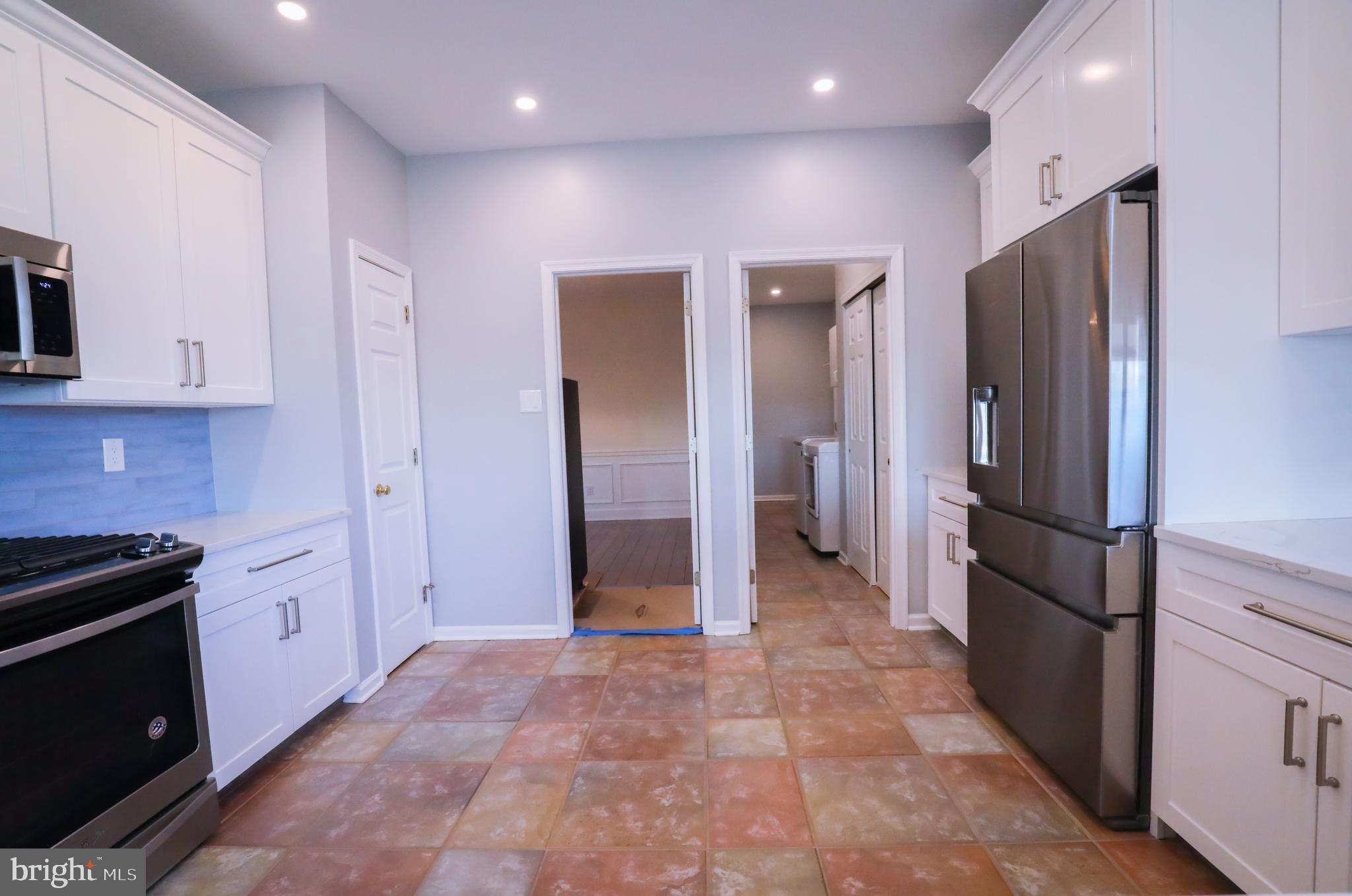 HALFORD HILLS - Residential