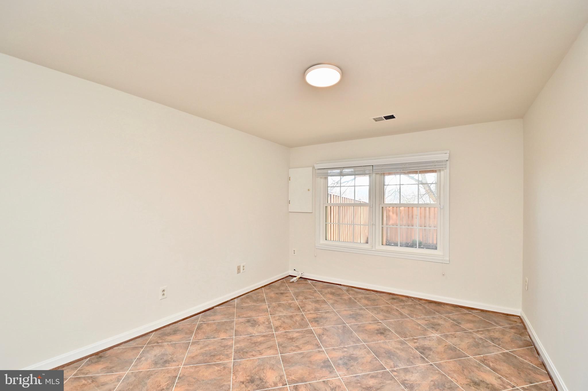 WESTWATER POINT - Residential