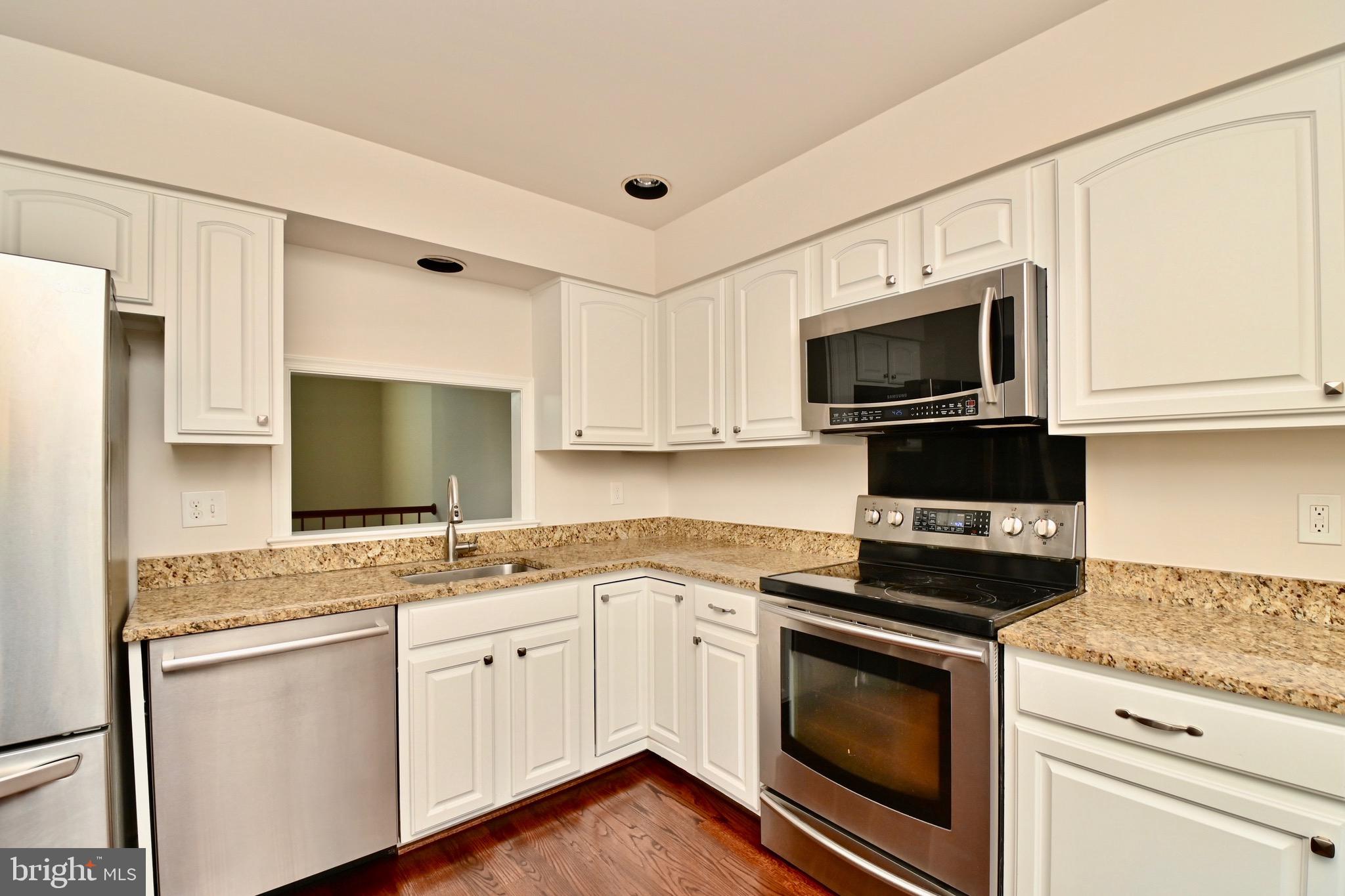 WESTWATER POINT - Residential