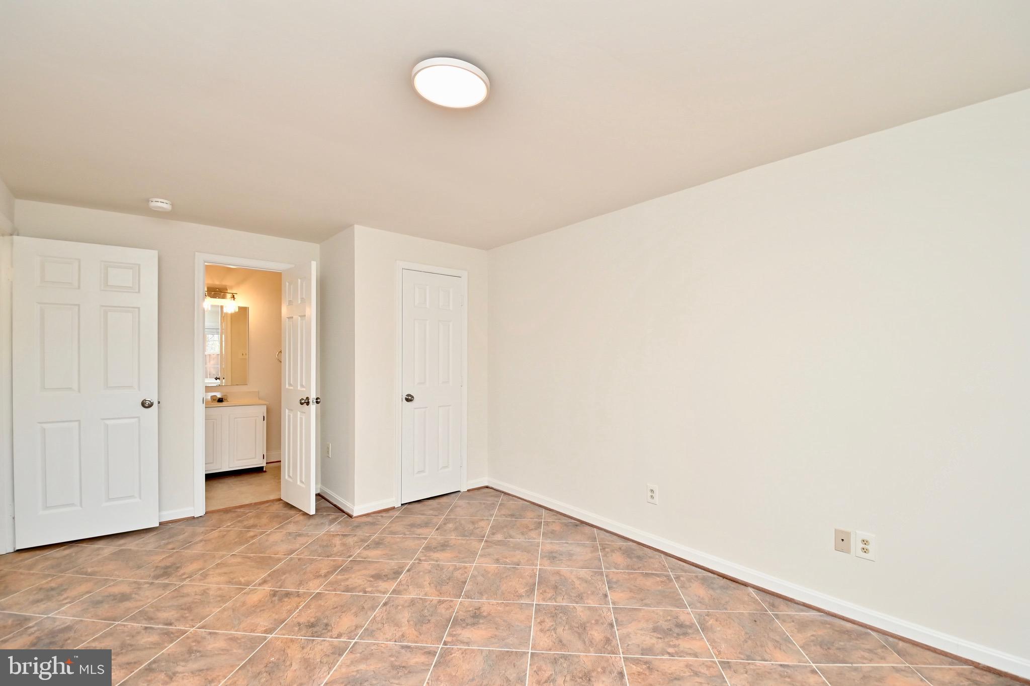 WESTWATER POINT - Residential