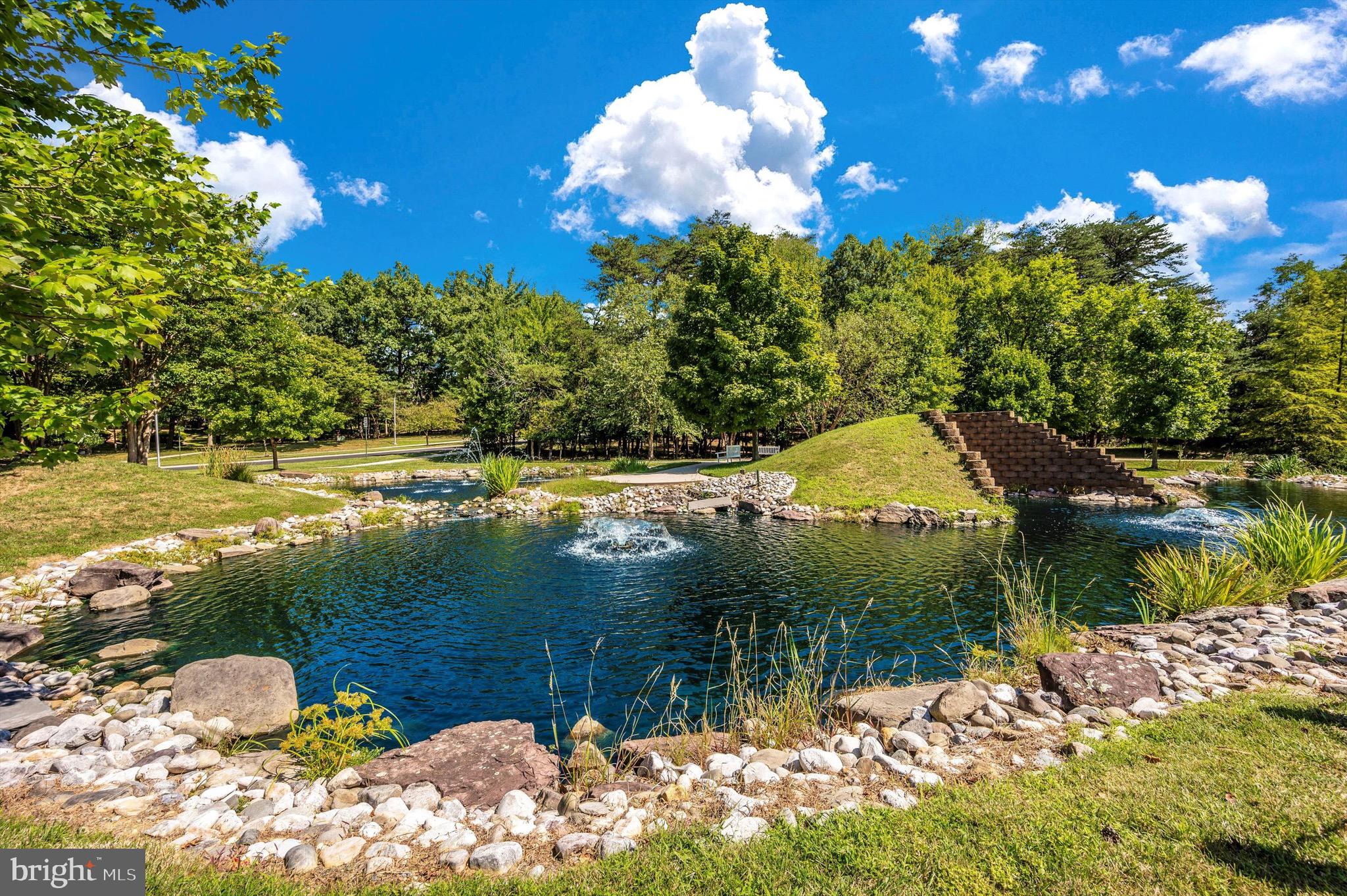 OVERLOOK AT LEISURE WORLD - Residential