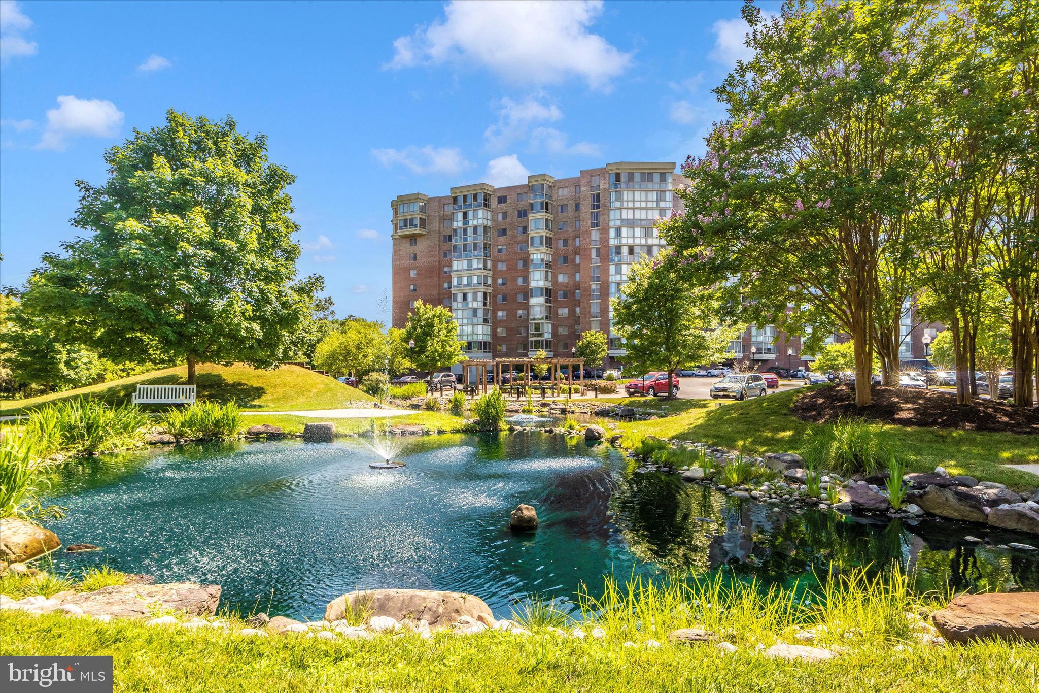 OVERLOOK AT LEISURE WORLD - Residential