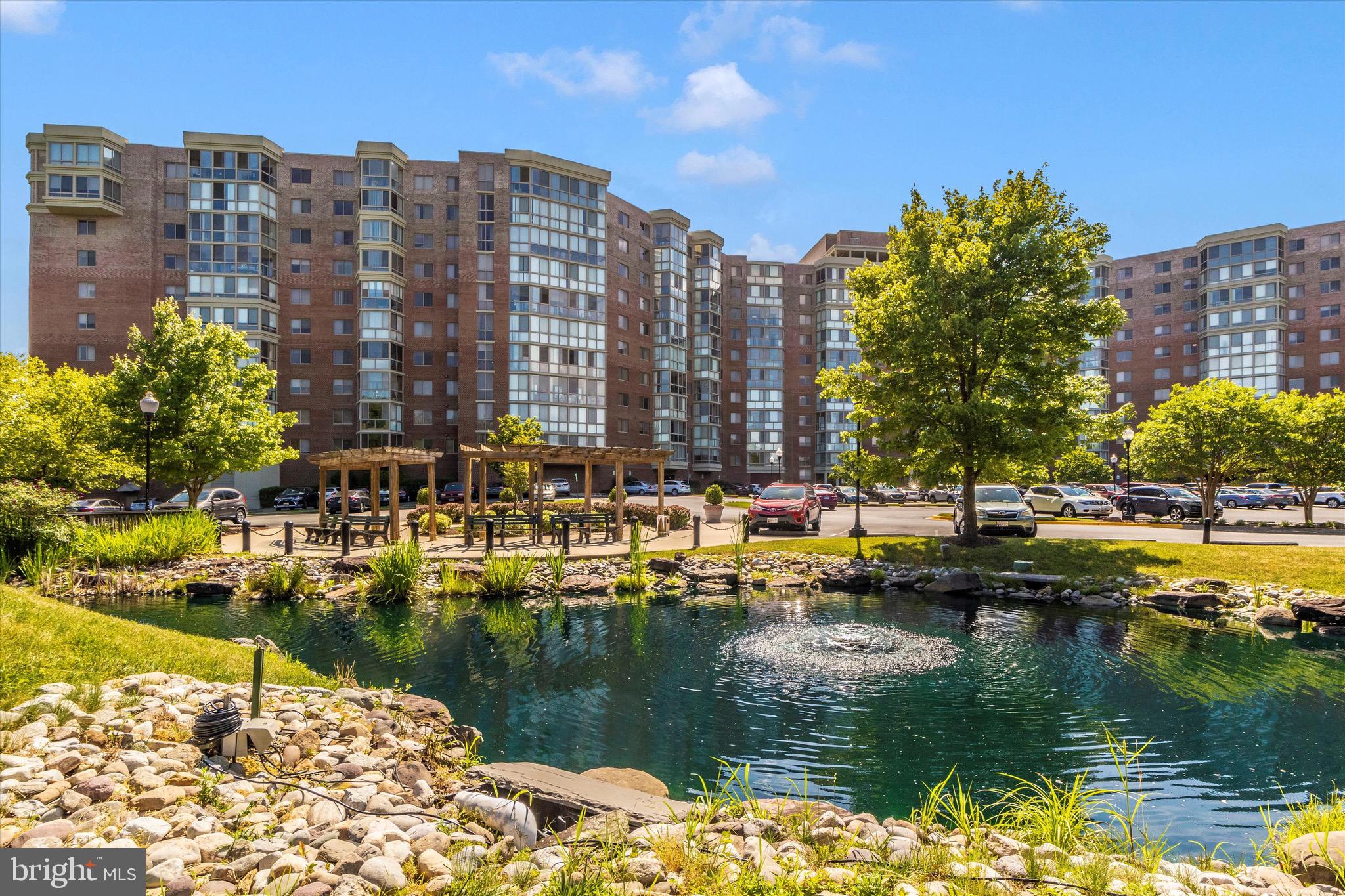 OVERLOOK AT LEISURE WORLD - Residential