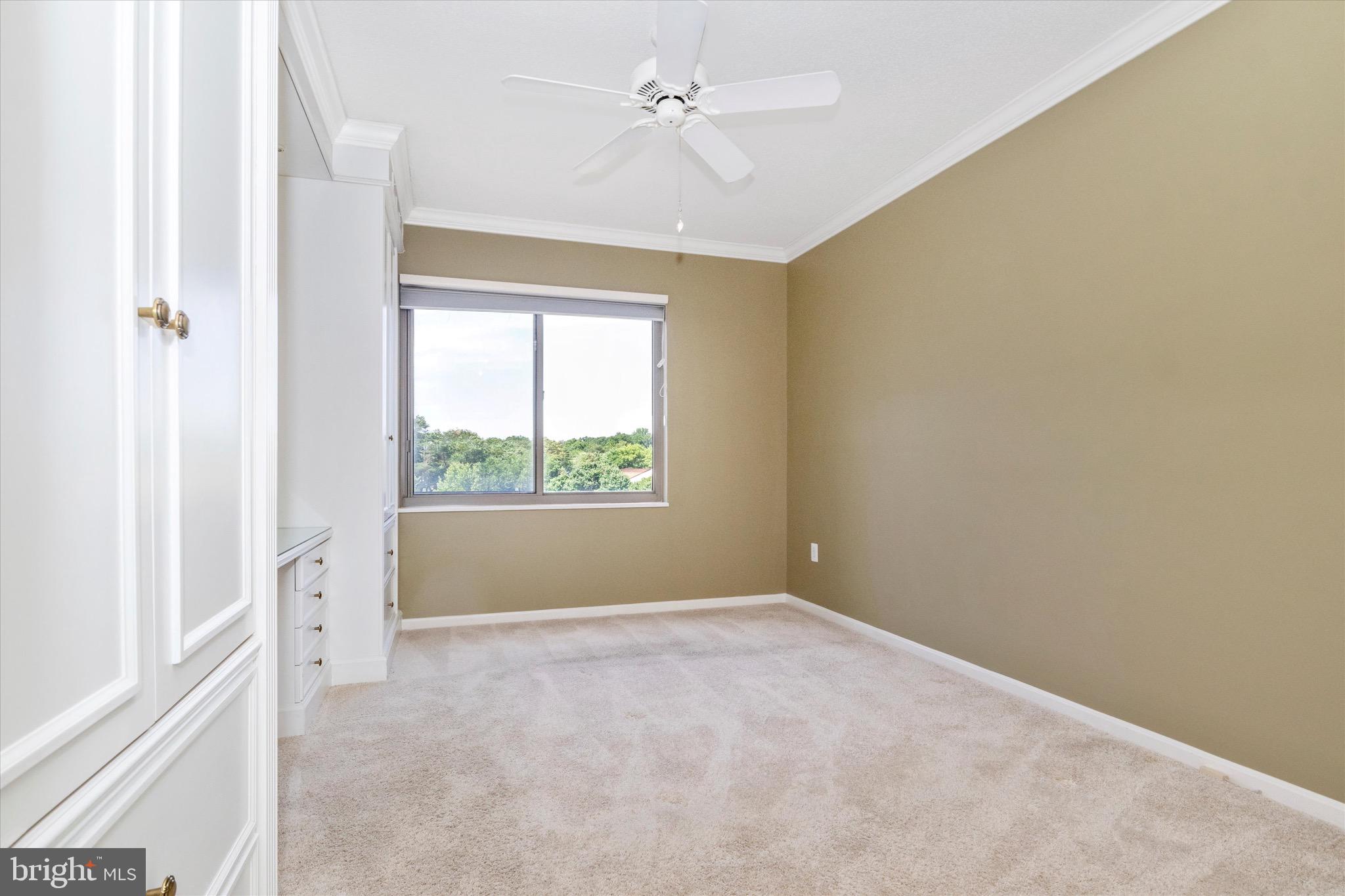 OVERLOOK AT LEISURE WORLD - Residential