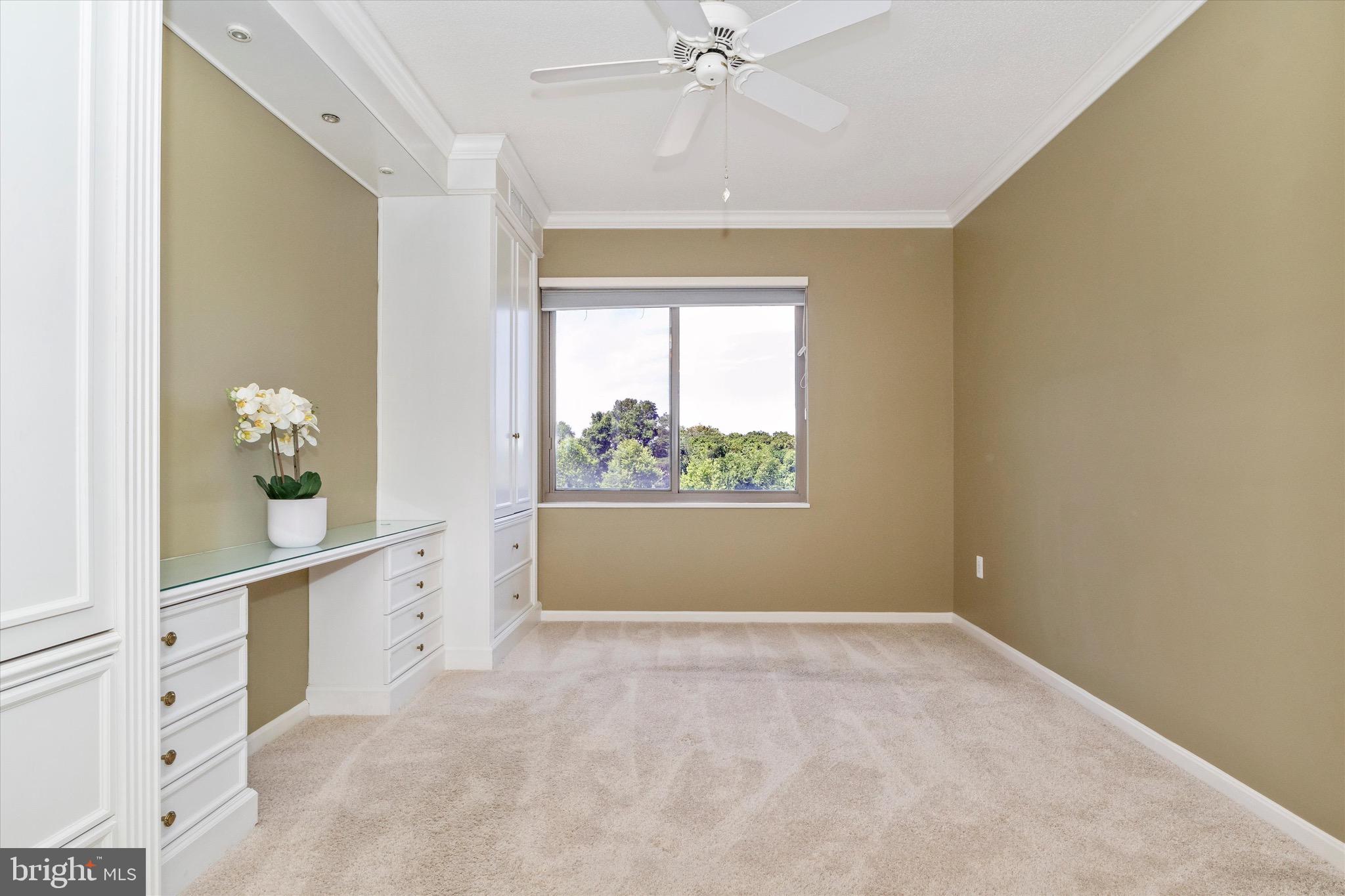 OVERLOOK AT LEISURE WORLD - Residential