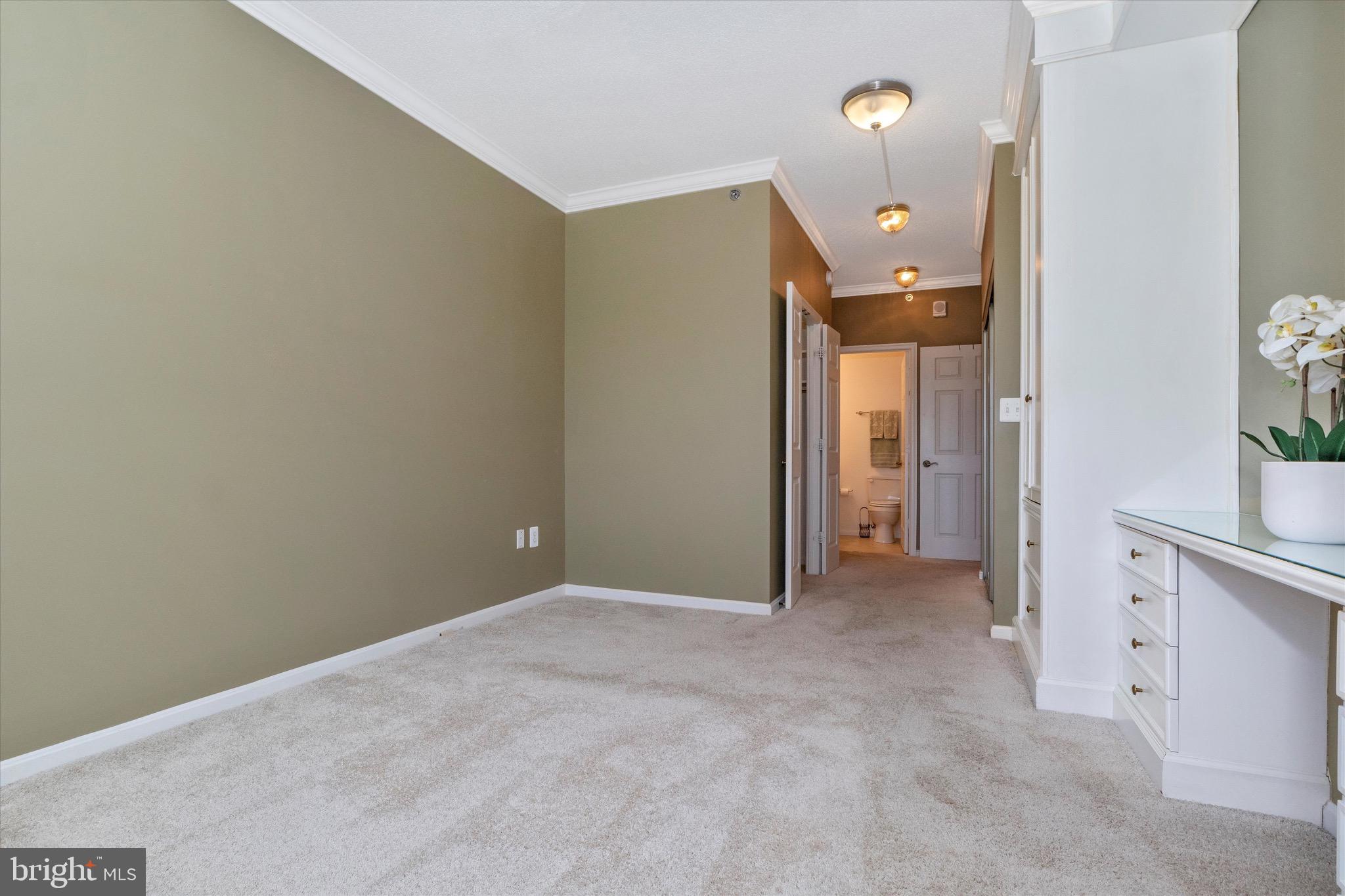 OVERLOOK AT LEISURE WORLD - Residential