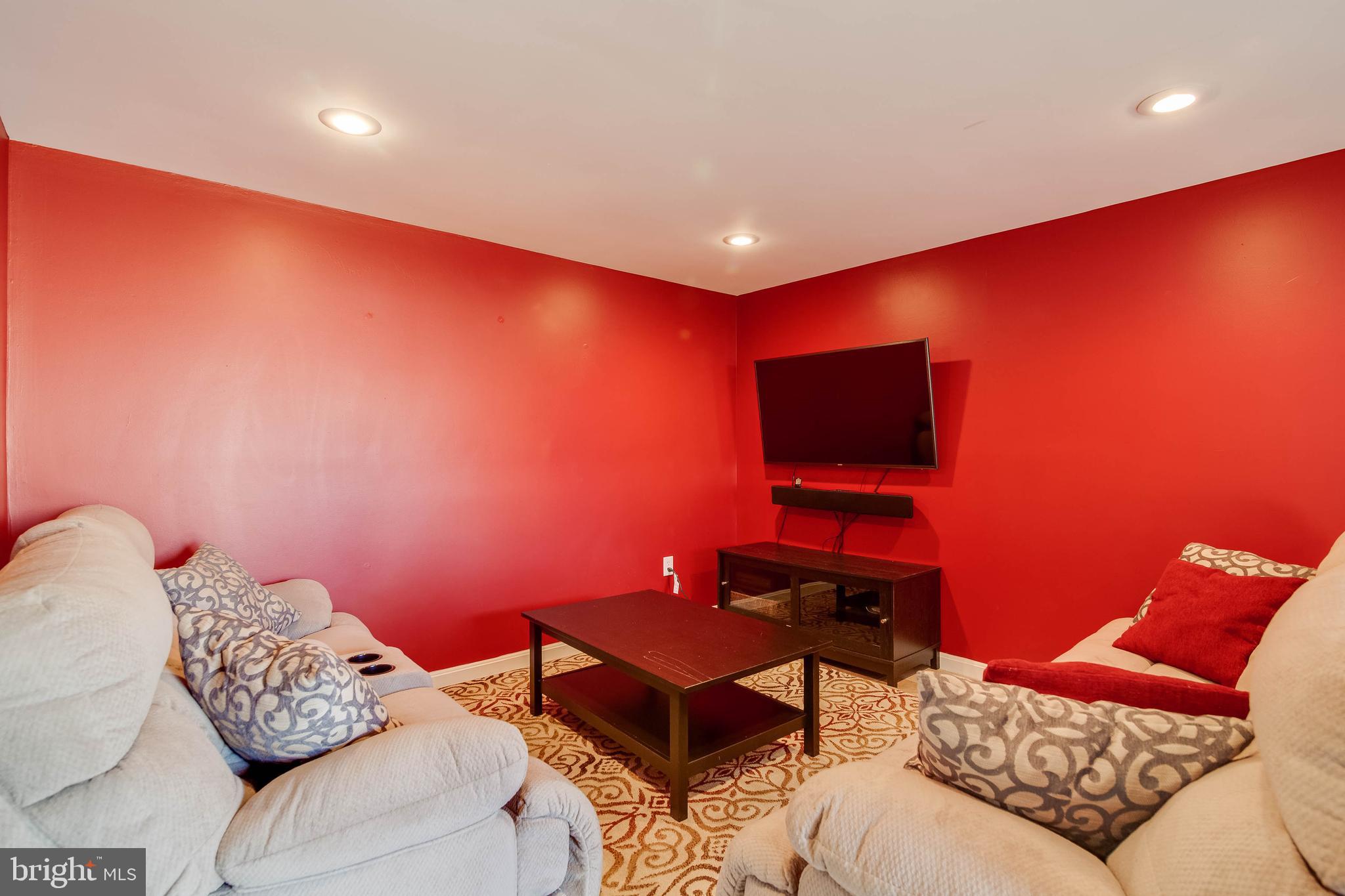 DALE CITY - Residential