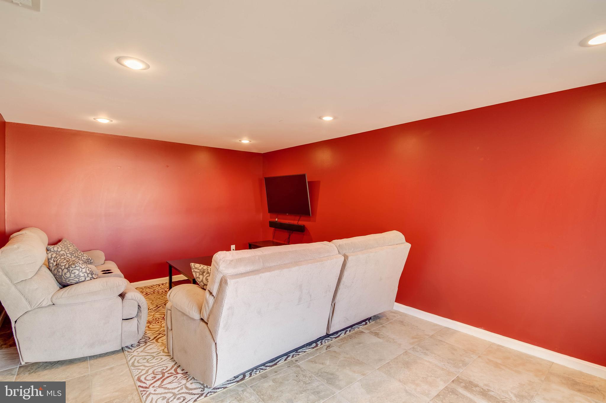 DALE CITY - Residential