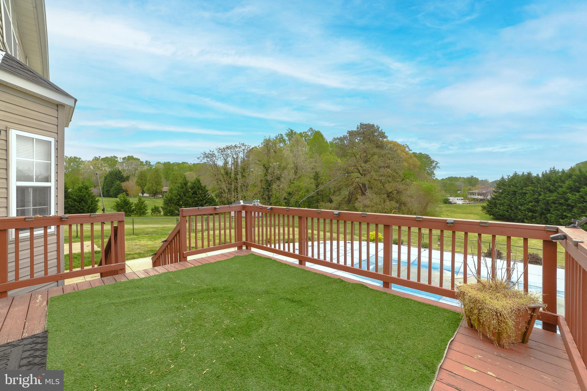 LYNNDALE ESTATES - Residential