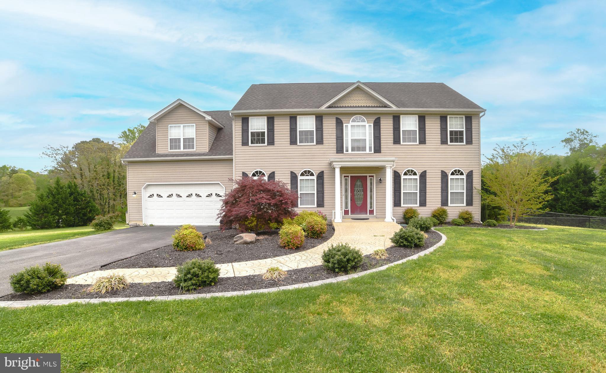 LYNNDALE ESTATES - Residential