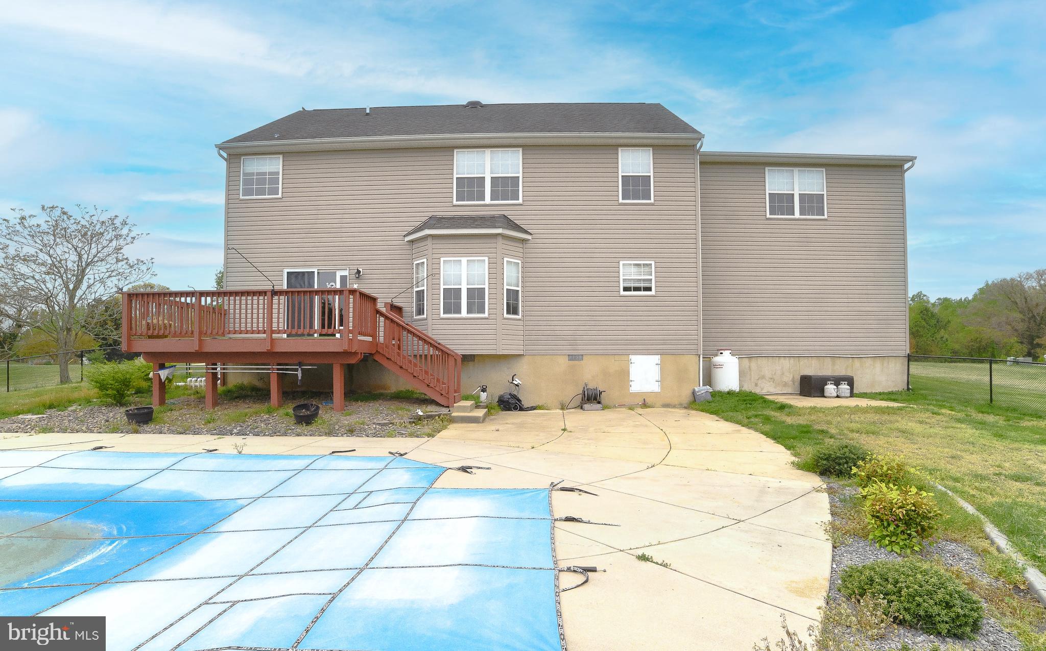 LYNNDALE ESTATES - Residential