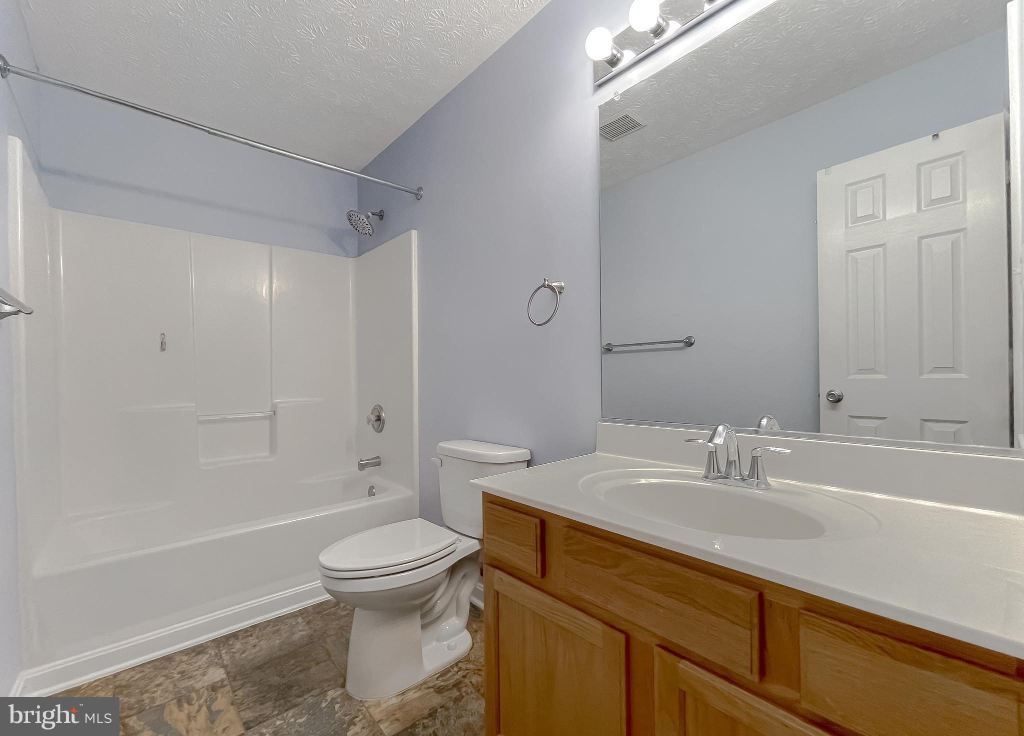 LYNNDALE ESTATES - Residential