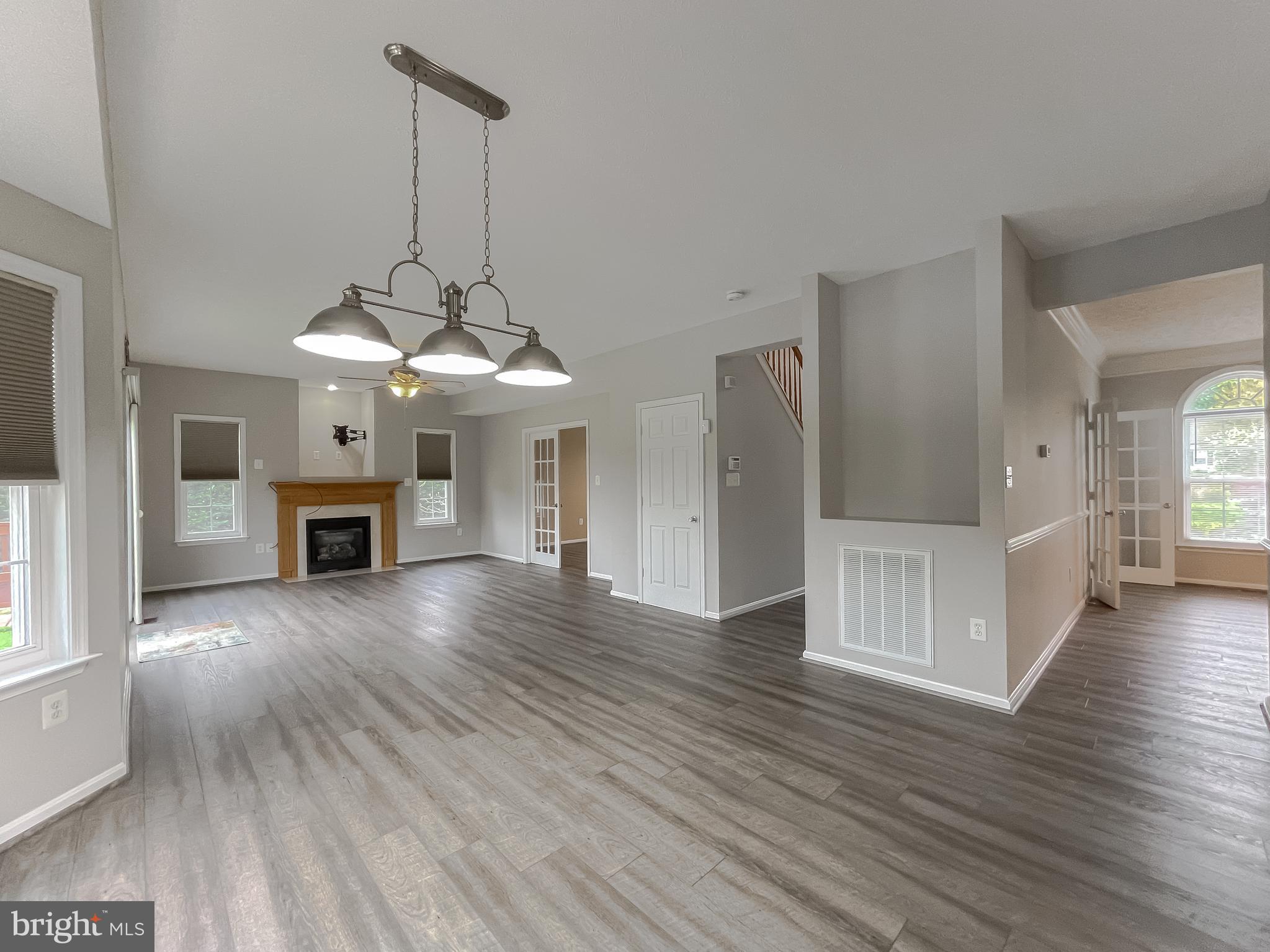 LYNNDALE ESTATES - Residential