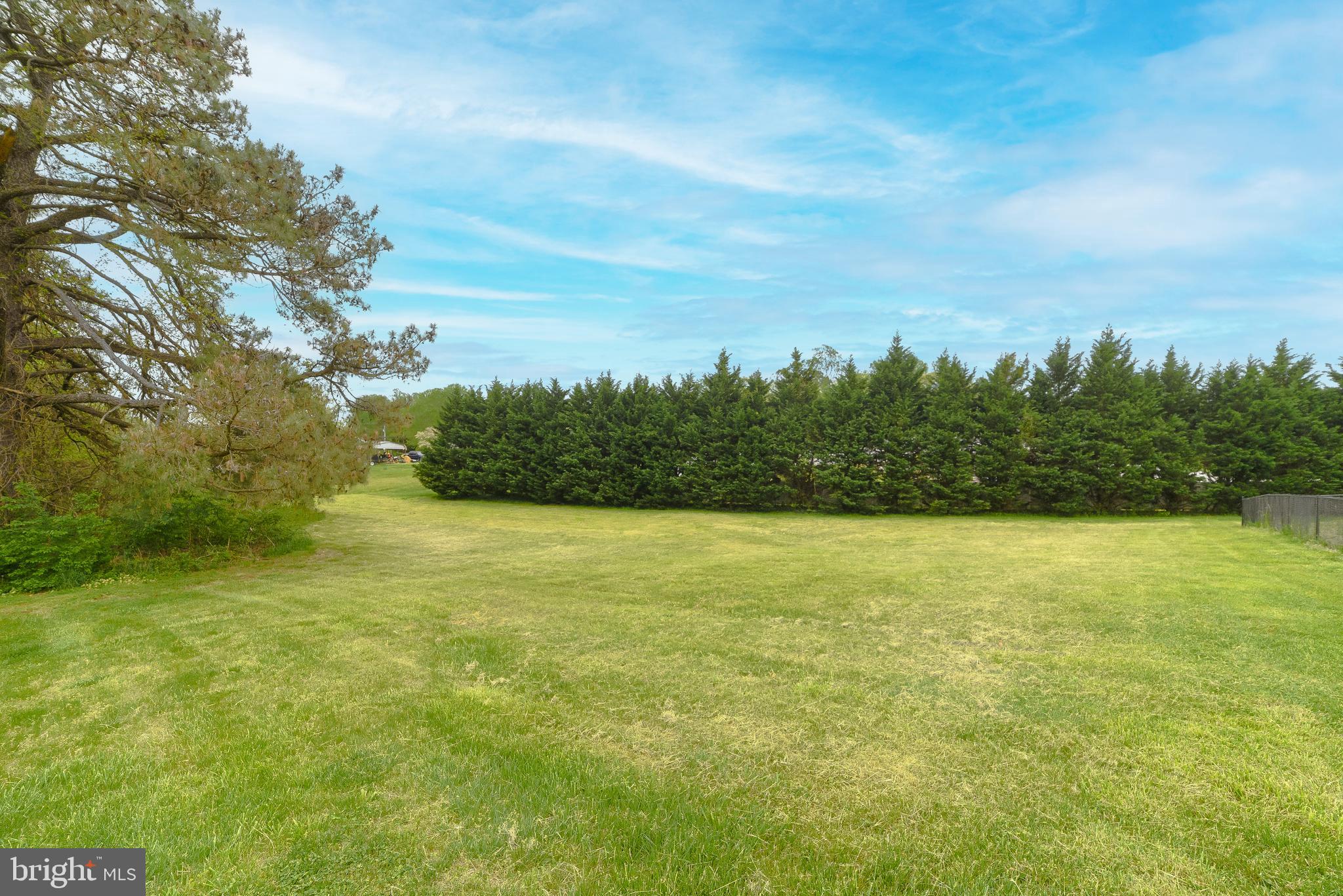 LYNNDALE ESTATES - Residential