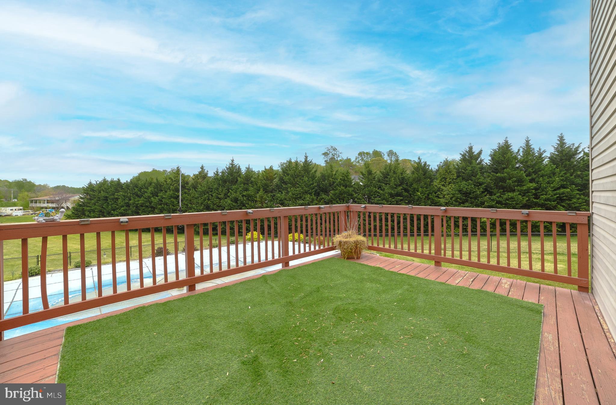 LYNNDALE ESTATES - Residential