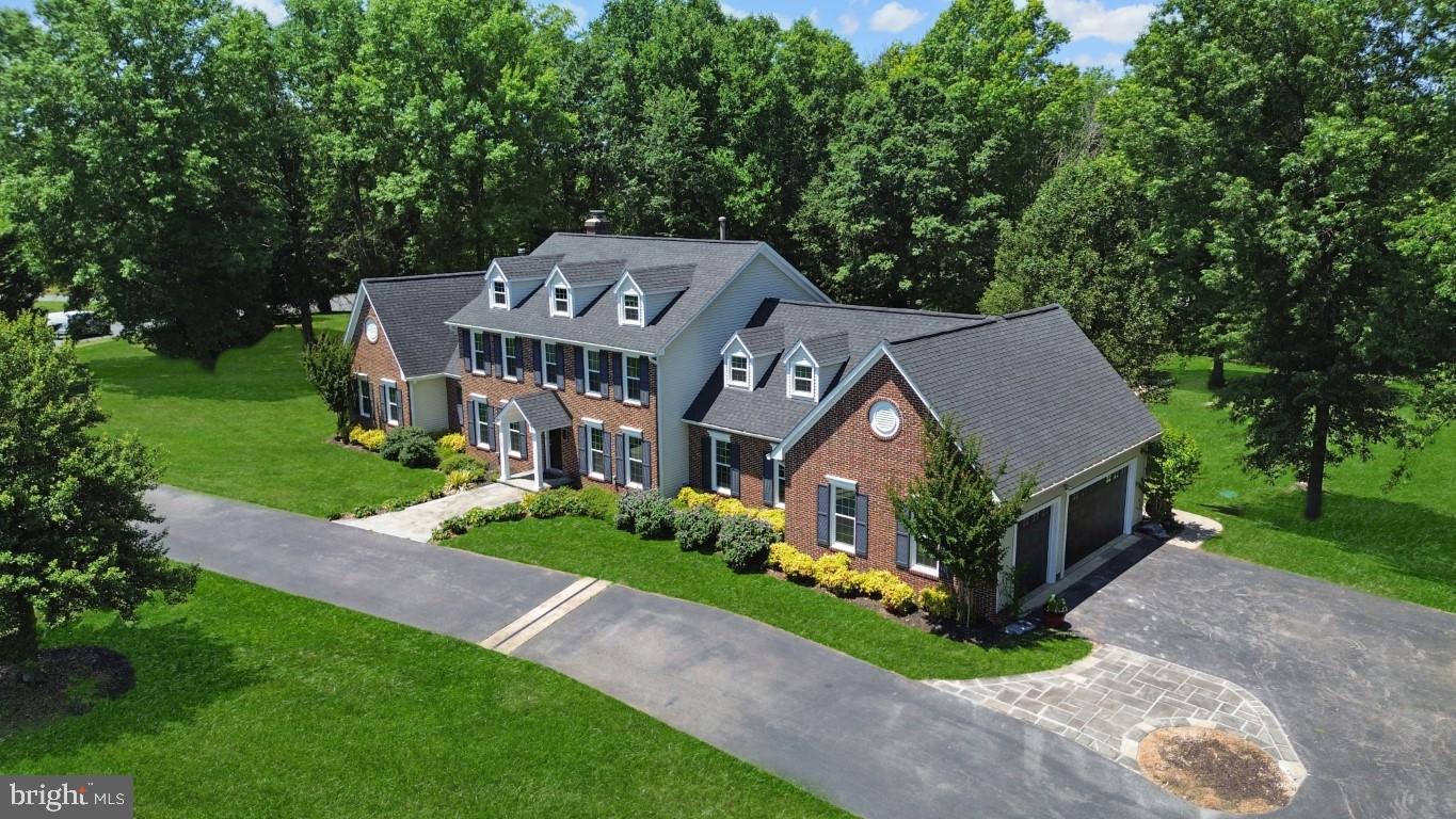 FOXLAIR ACRES - Residential