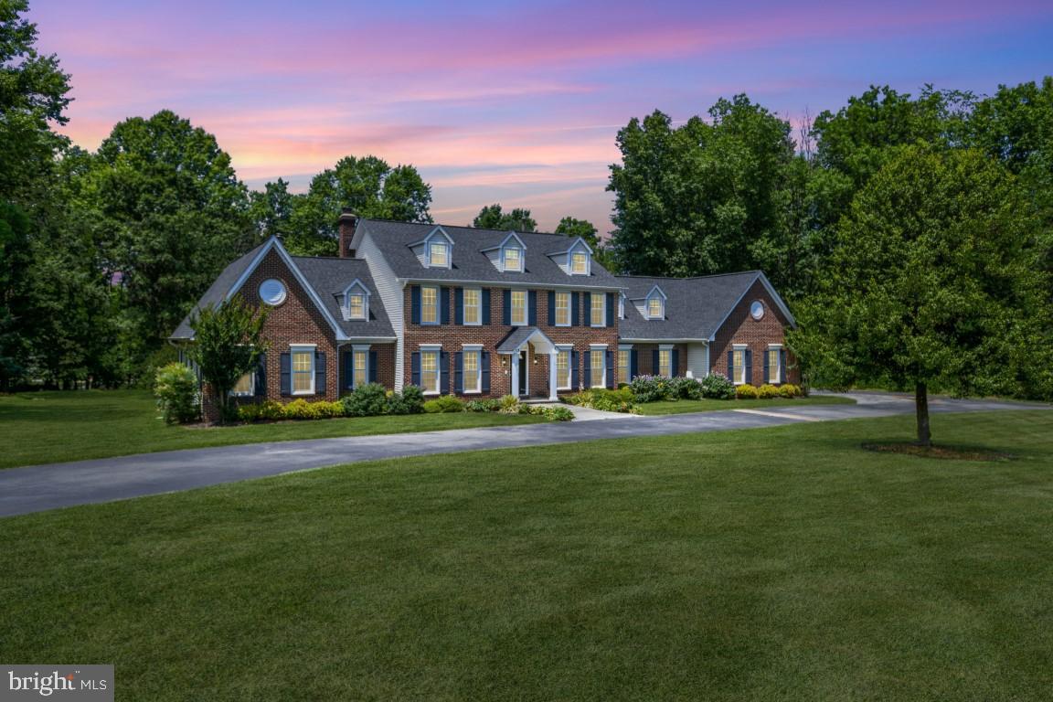 FOXLAIR ACRES - Residential