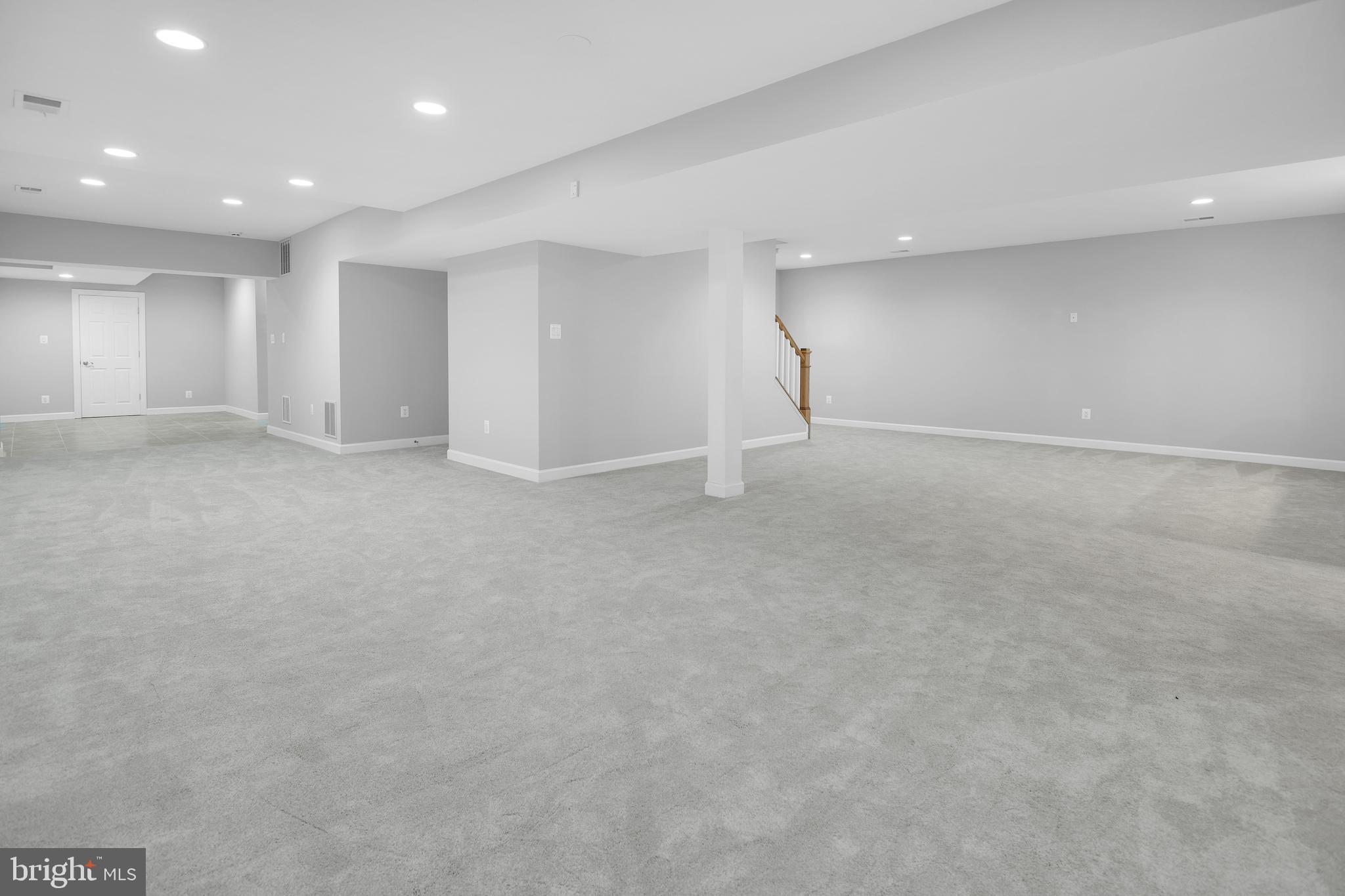 FOXLAIR ACRES - Residential