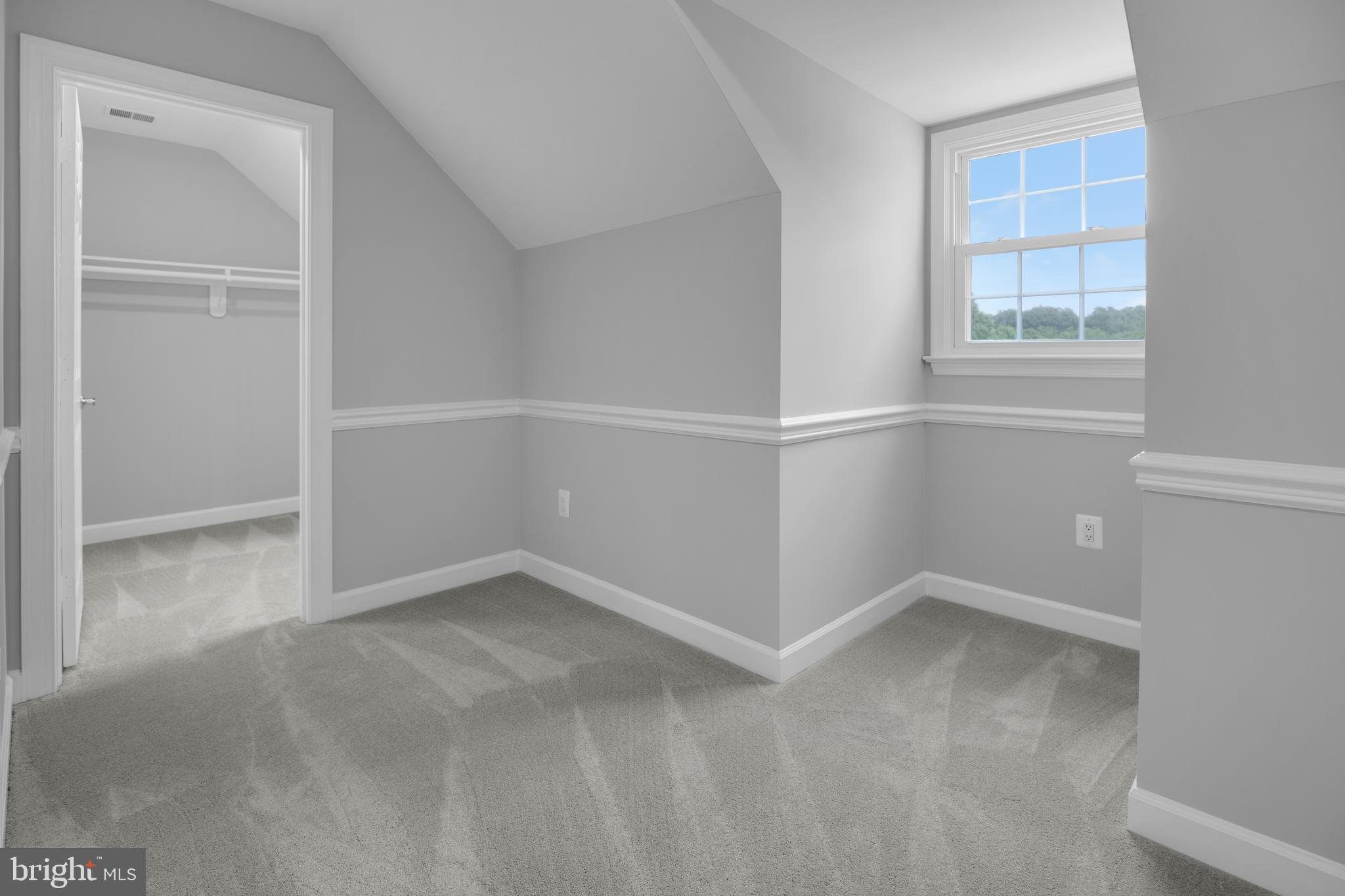 FOXLAIR ACRES - Residential