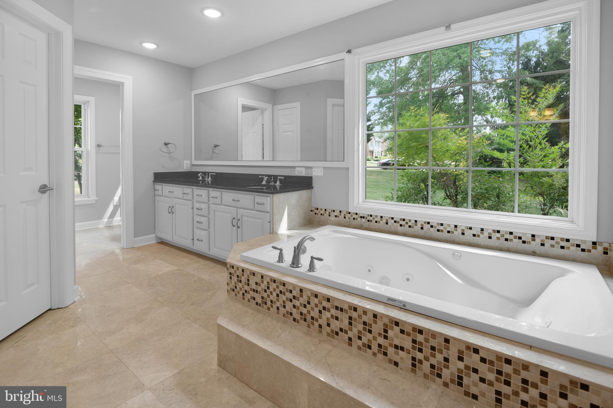 FOXLAIR ACRES - Residential