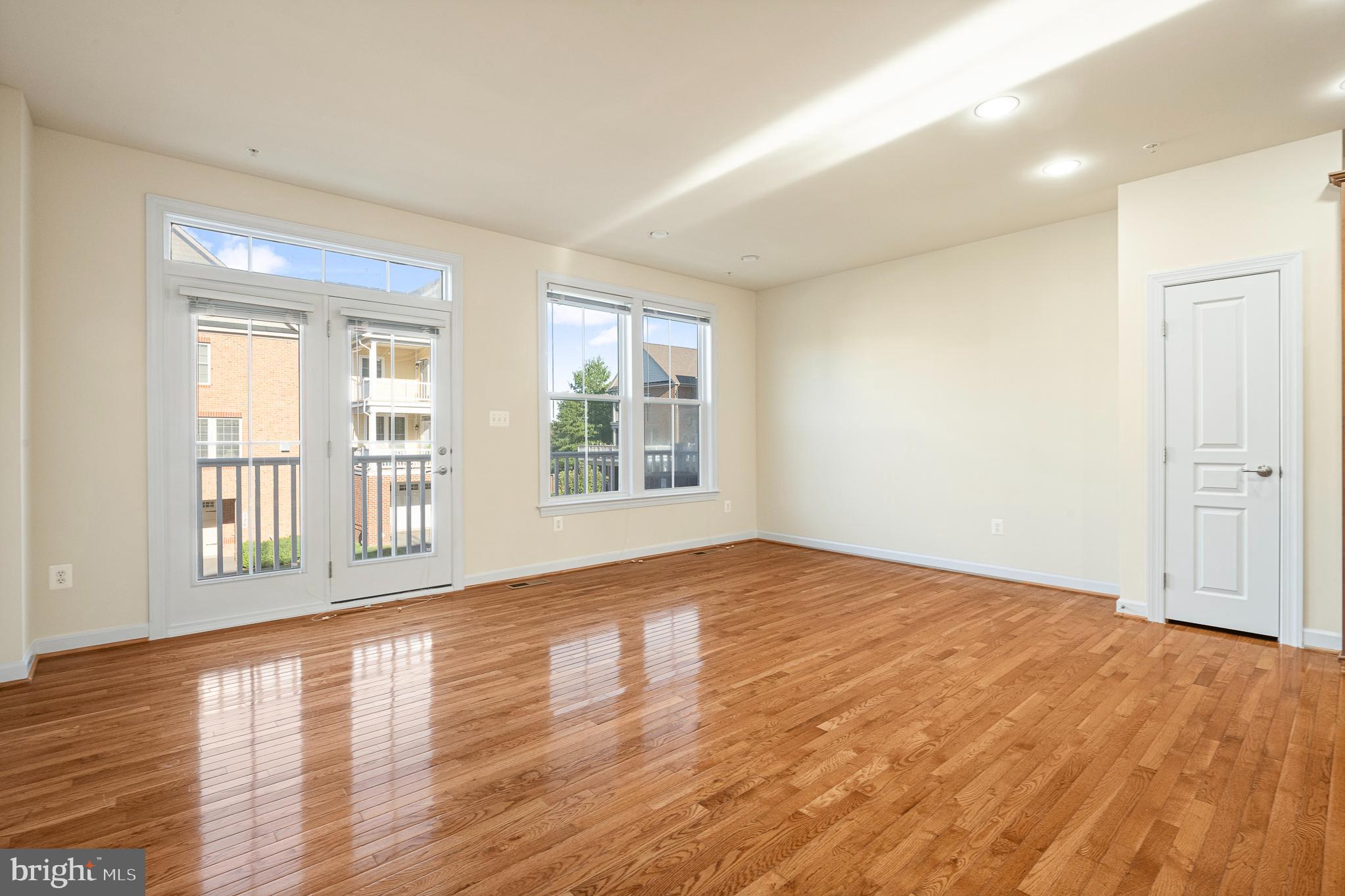 WATKINS MILL TOWN CENTER - Residential