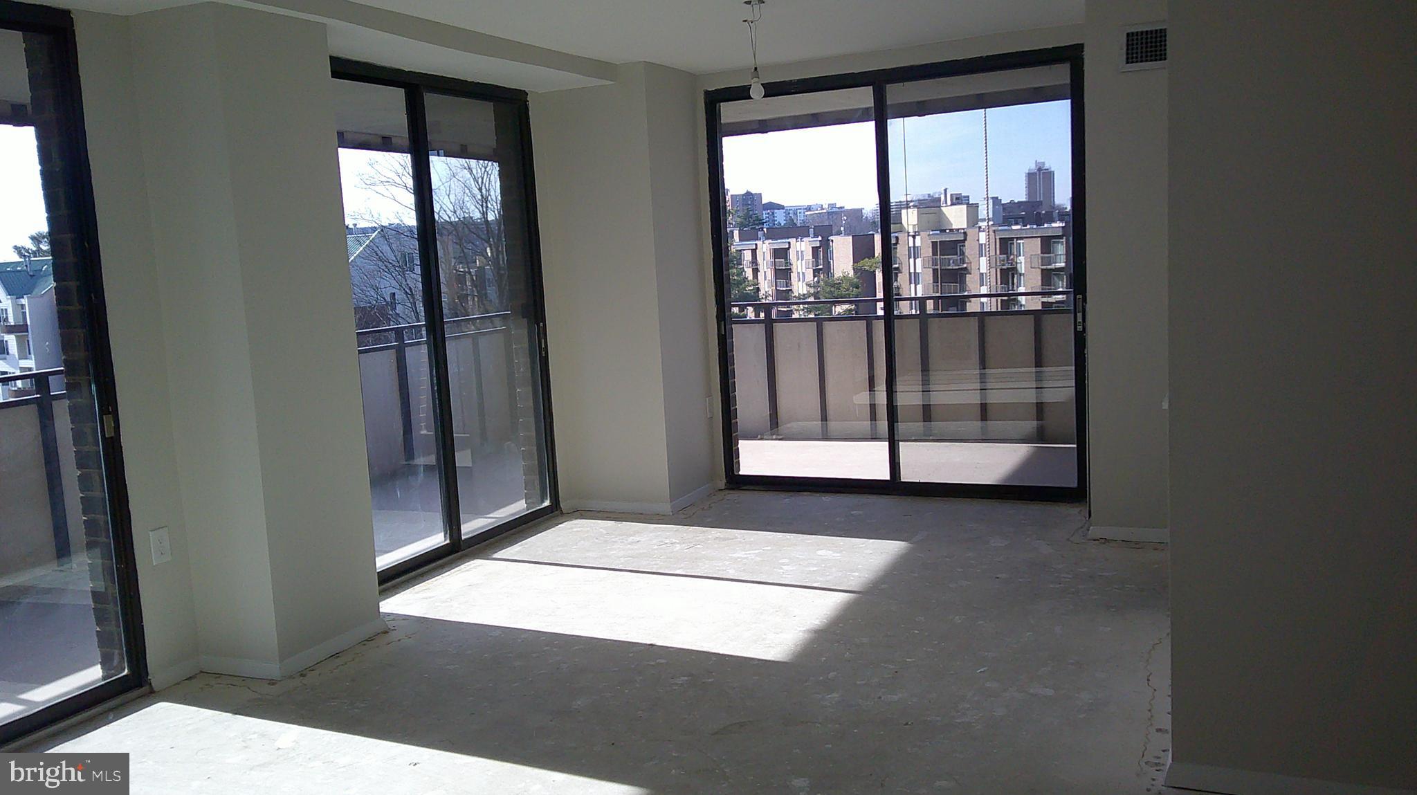 LANDMARK - Residential