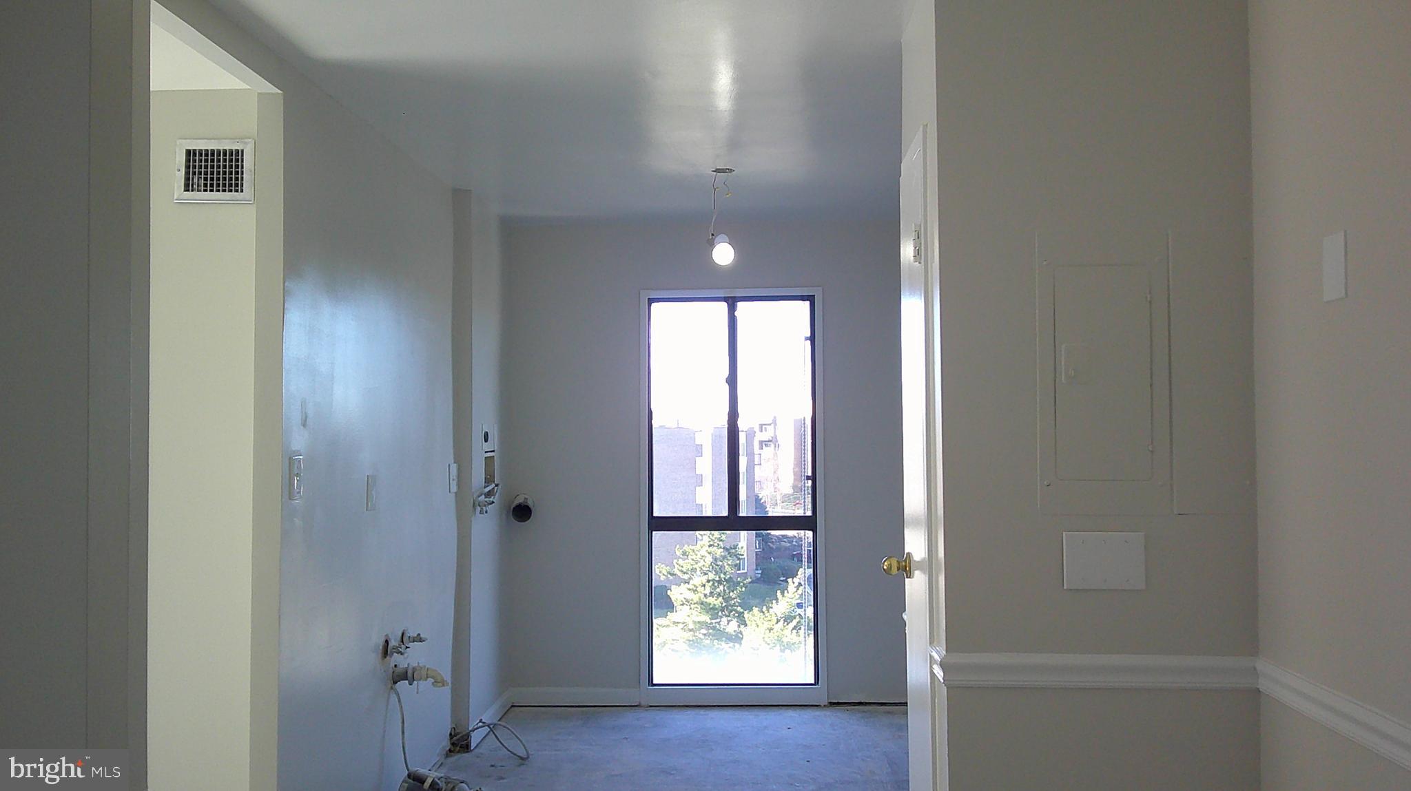 LANDMARK - Residential