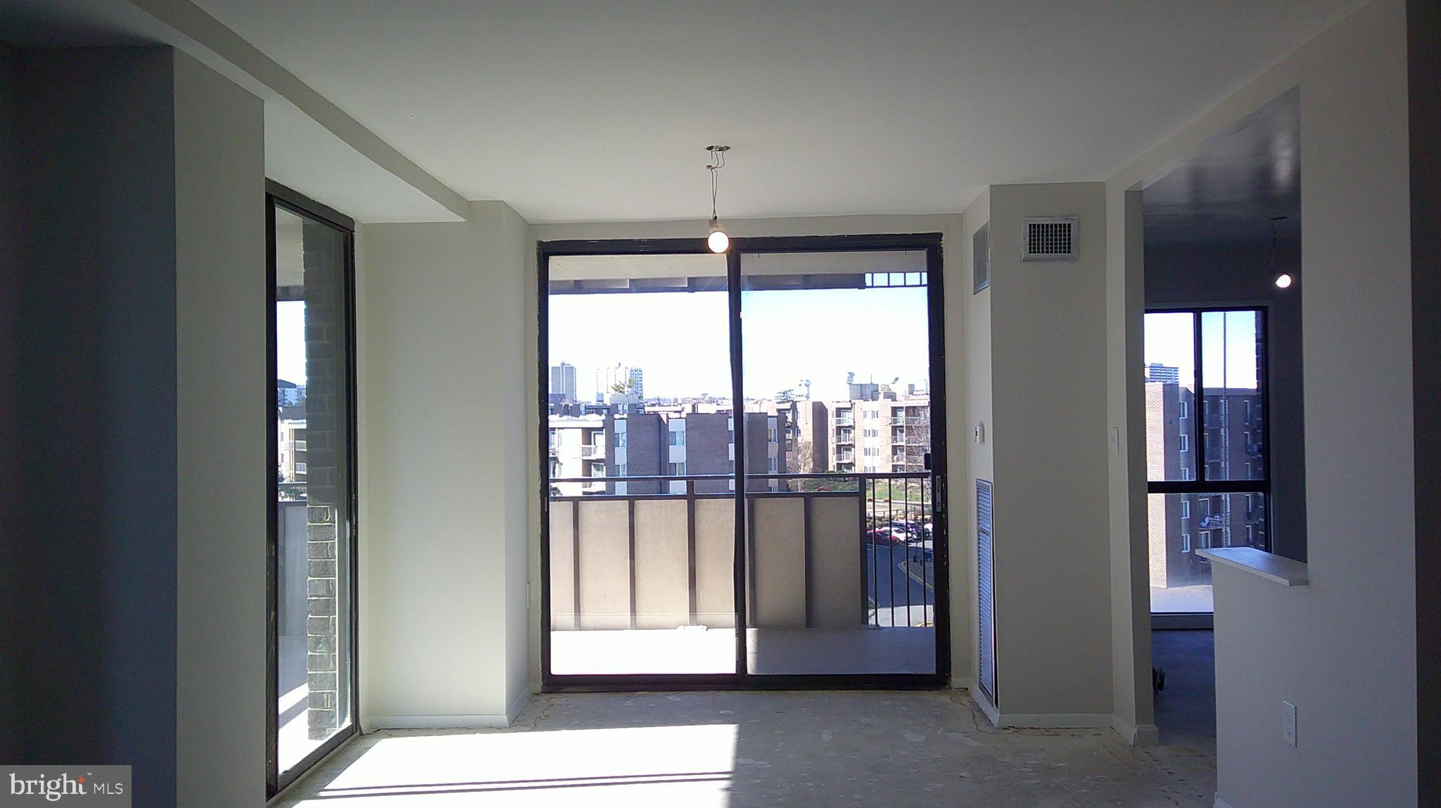 LANDMARK - Residential