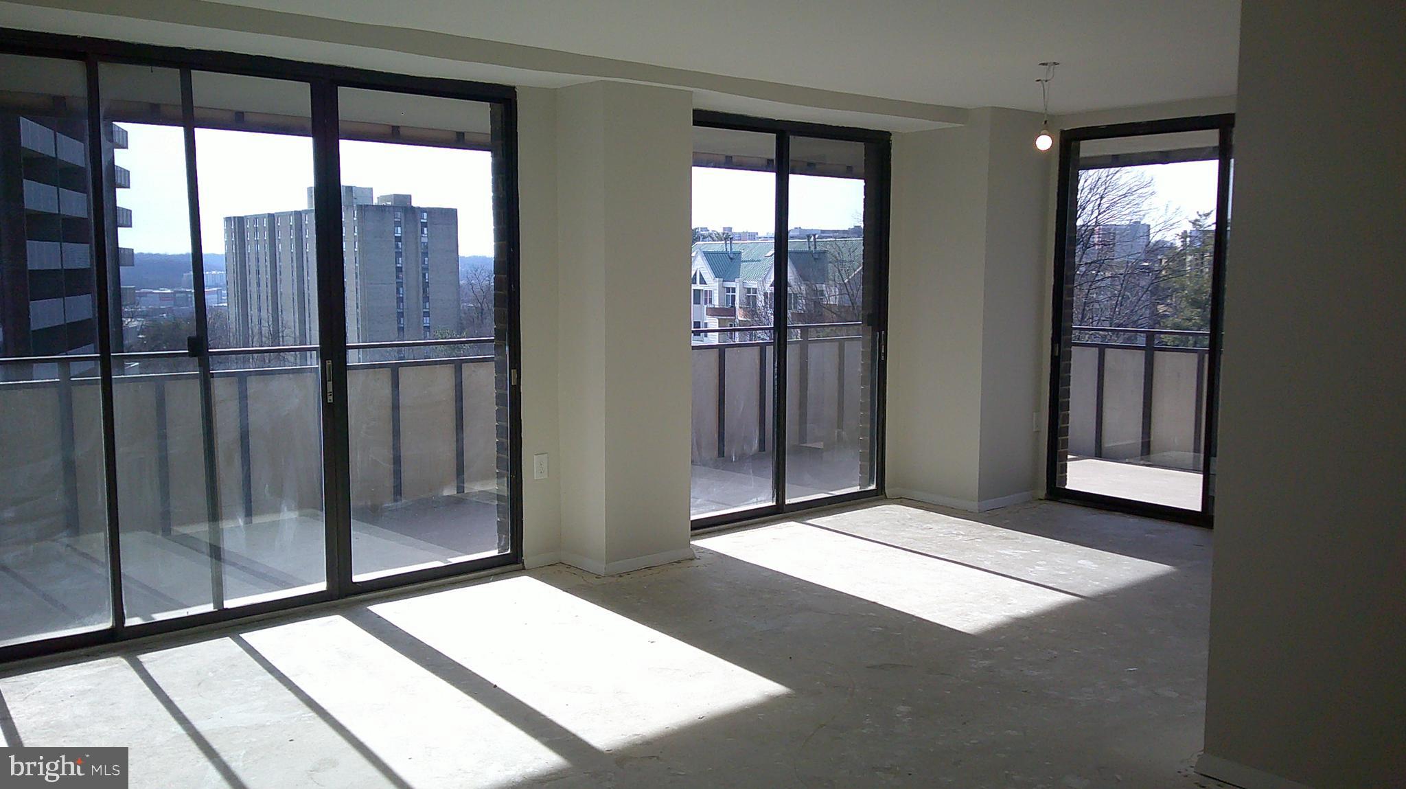 LANDMARK - Residential