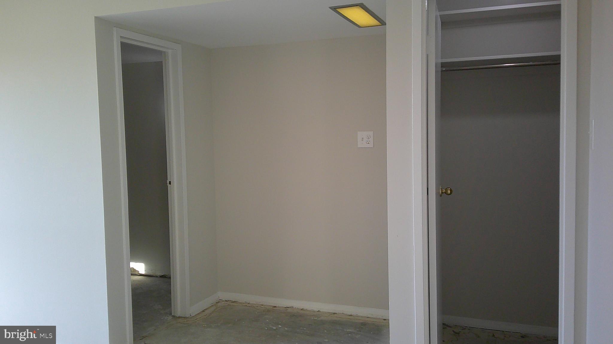 LANDMARK - Residential