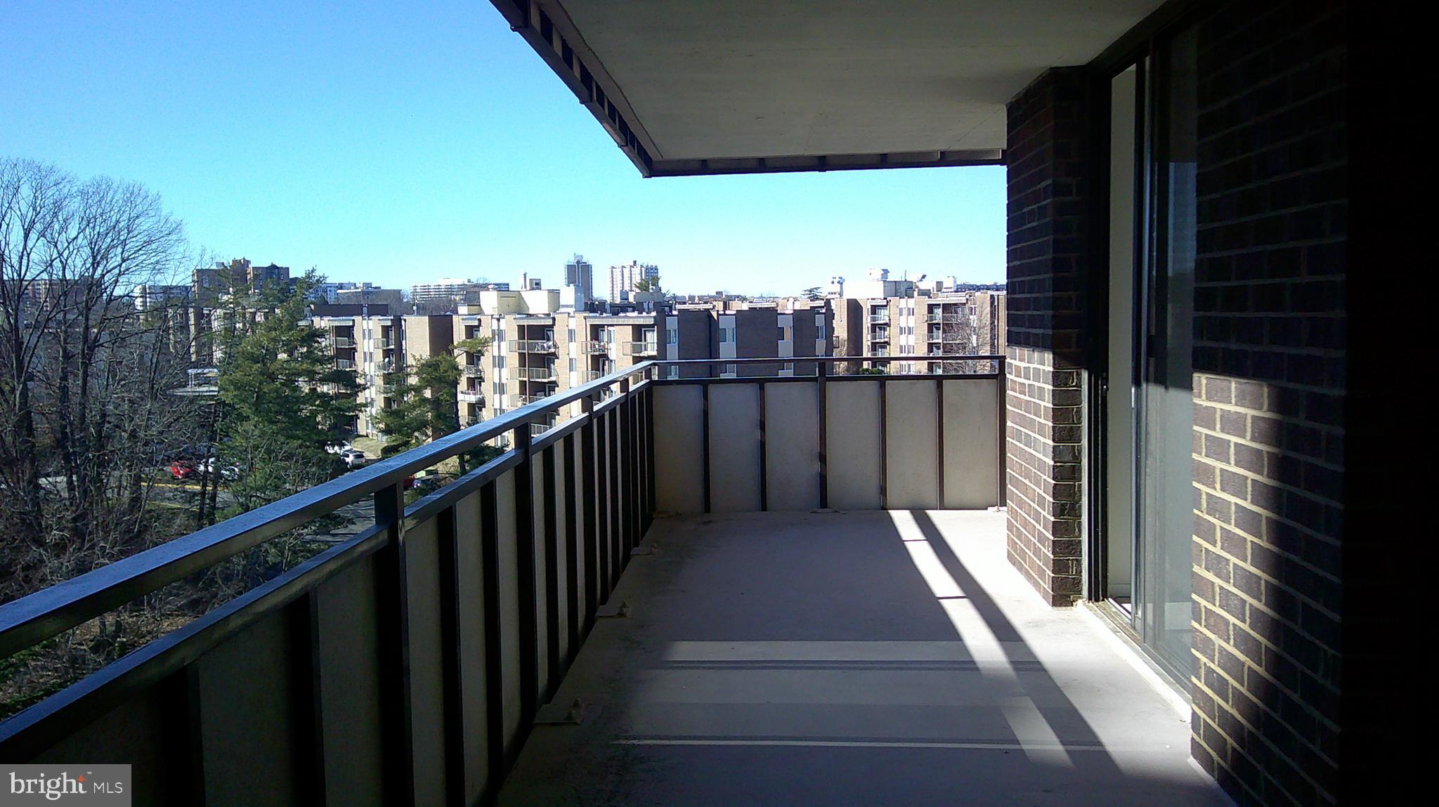 LANDMARK - Residential