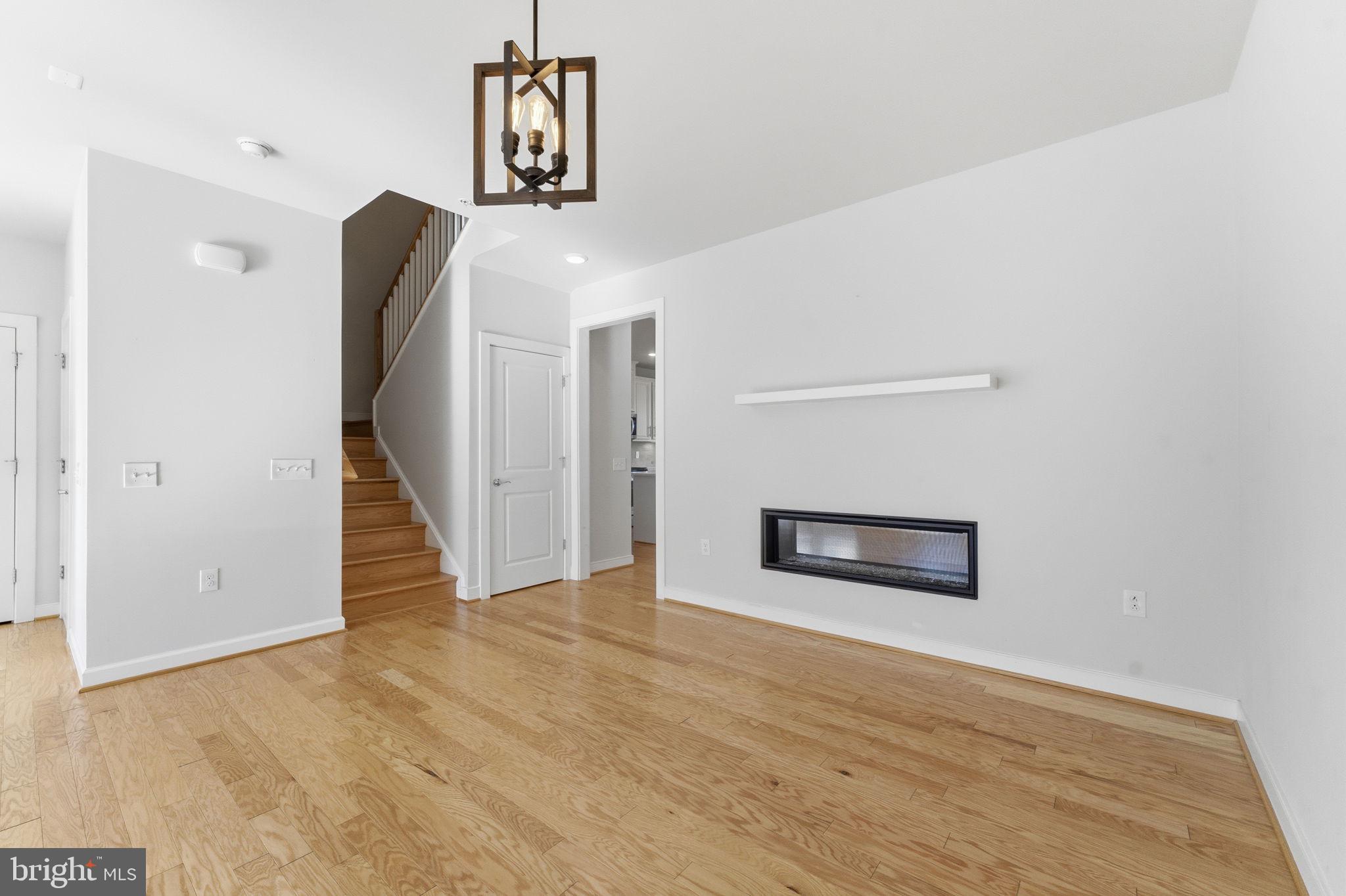 METROPARK AT ARROWBROOK - Residential Lease