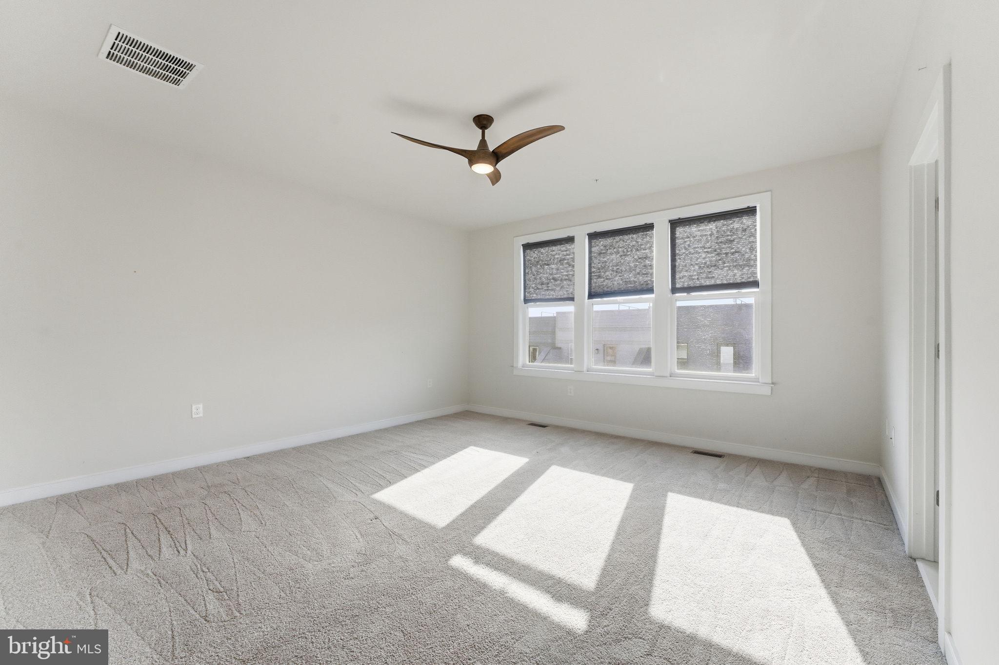 METROPARK AT ARROWBROOK - Residential Lease