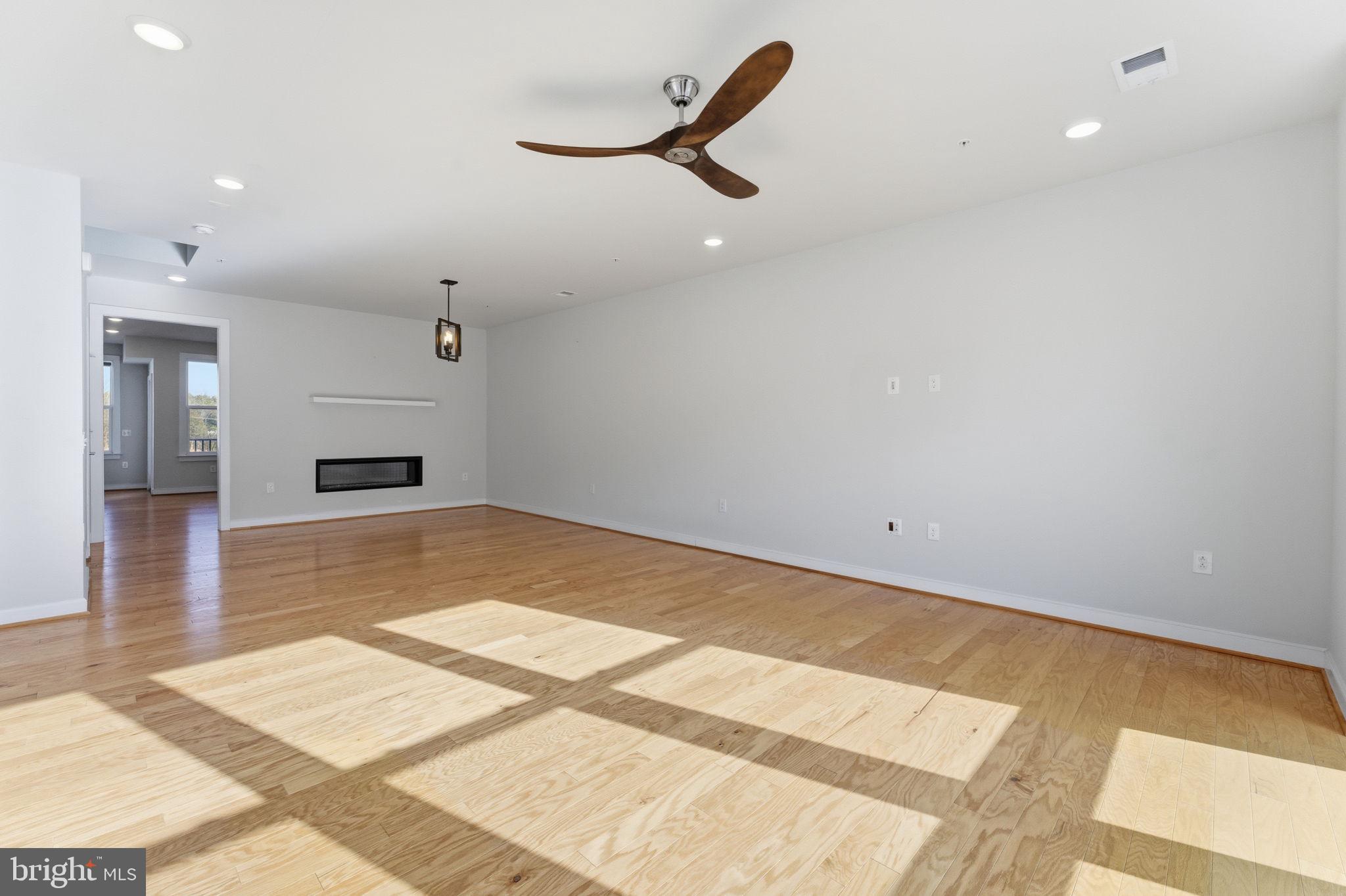 13331 LAUNDERS STREET