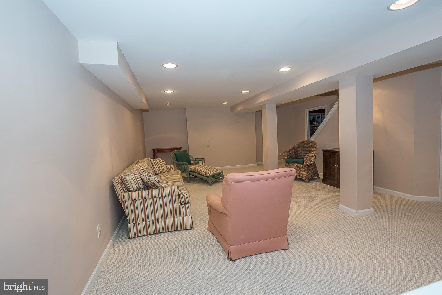 SOUTH WAYNE - Residential