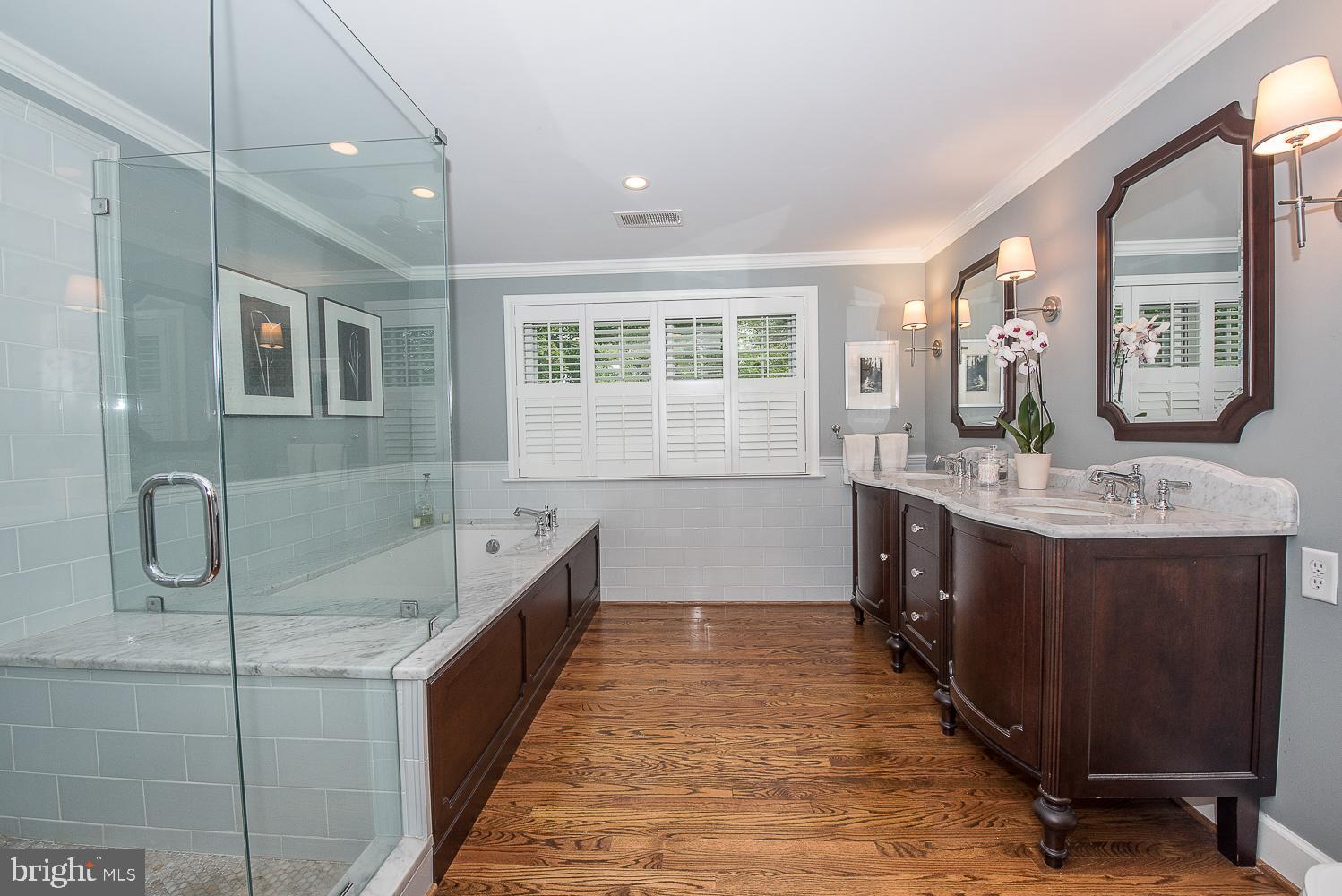 SOUTH WAYNE - Residential