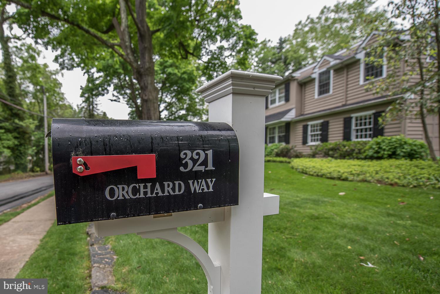 SOUTH WAYNE - Residential