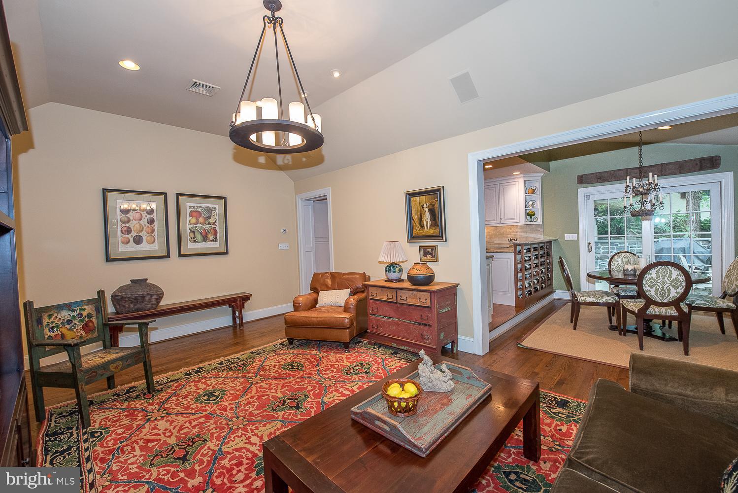 SOUTH WAYNE - Residential